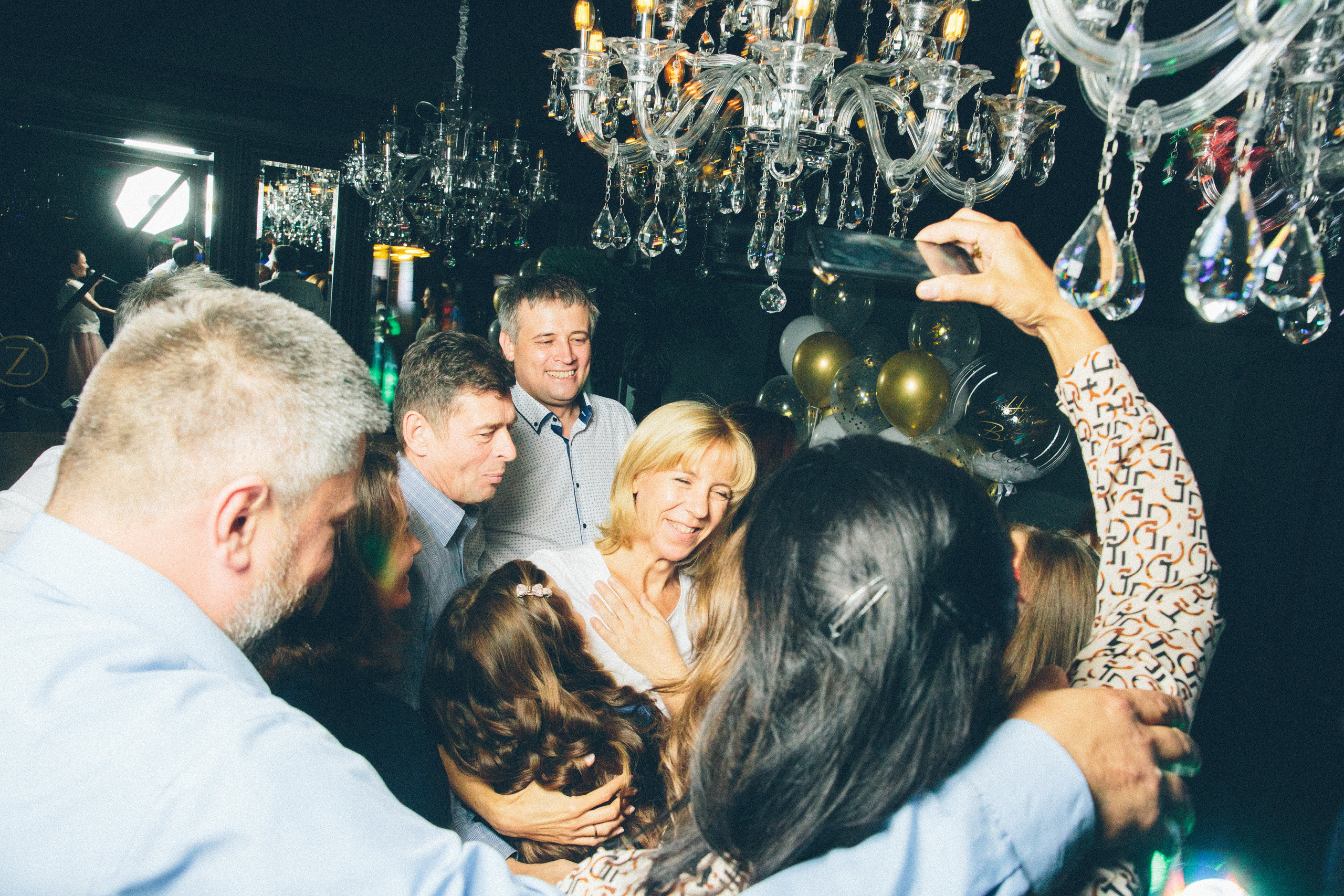 День рождения в дружной компании. Александр Чернин. Семейный и событийный фотограф