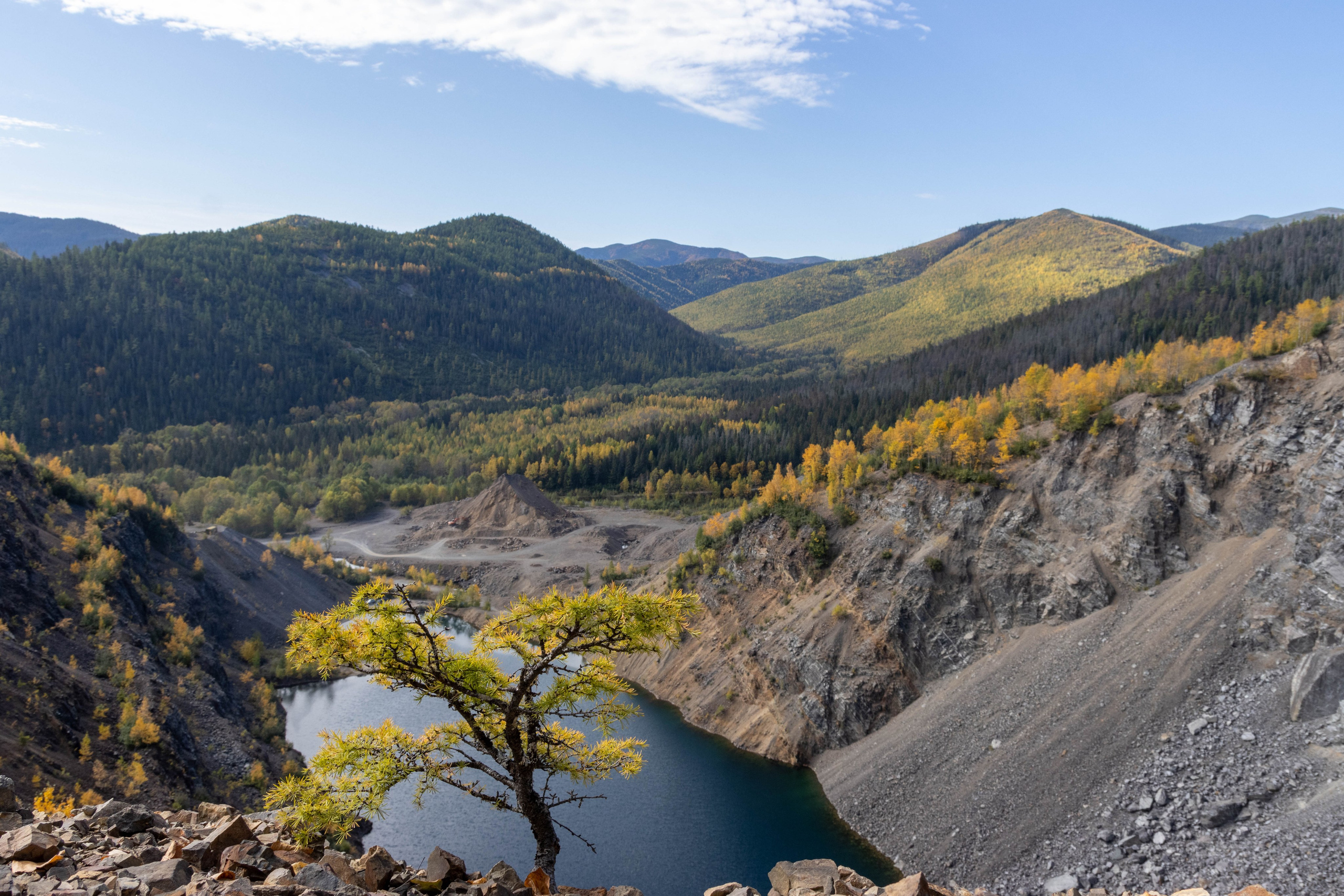 карьер Бирюзовый