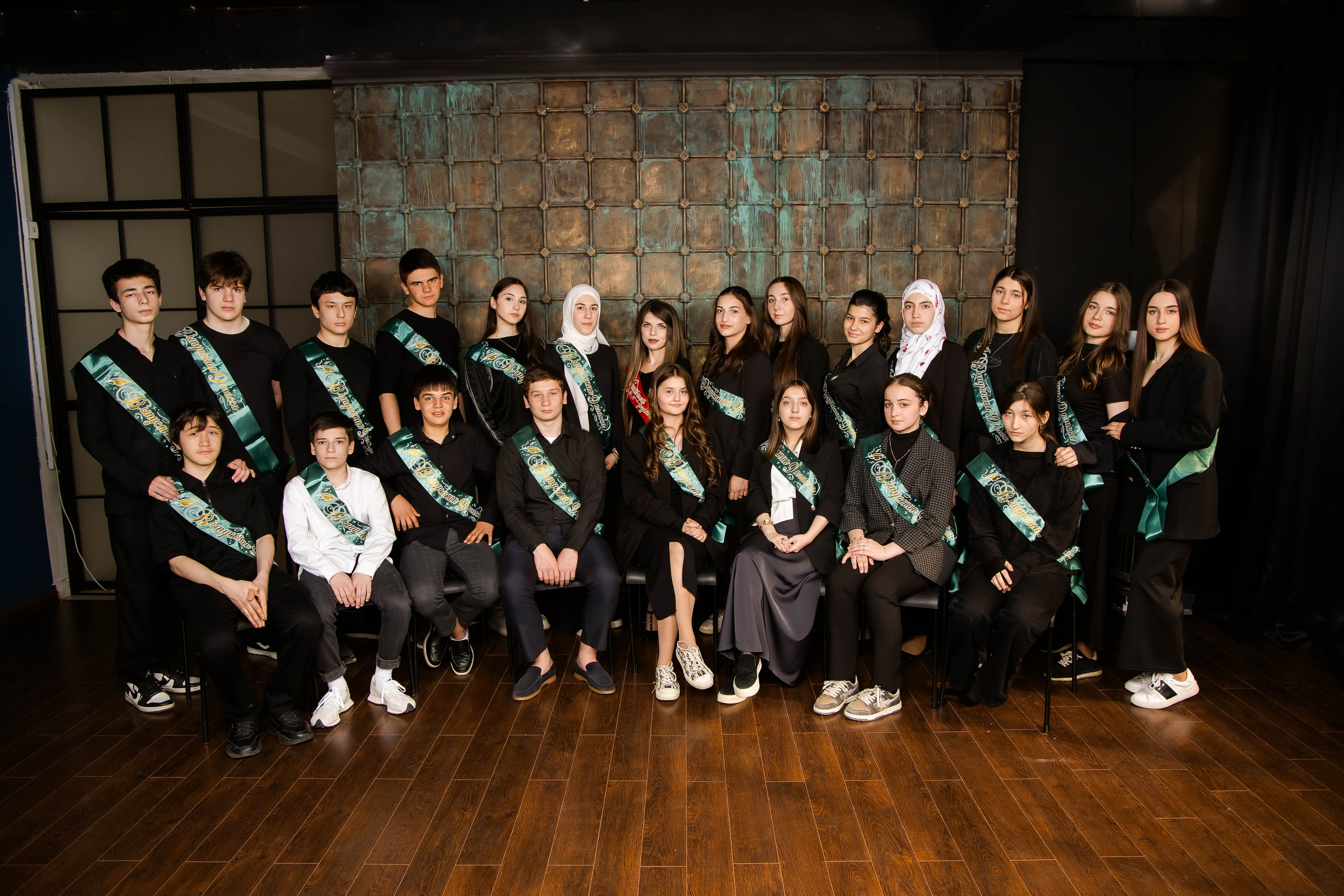 Выпуск 2024 Махачкала 38 школа. Свадебный и семейный фотограф респ. Дагестан и г. Москва Диана Старри