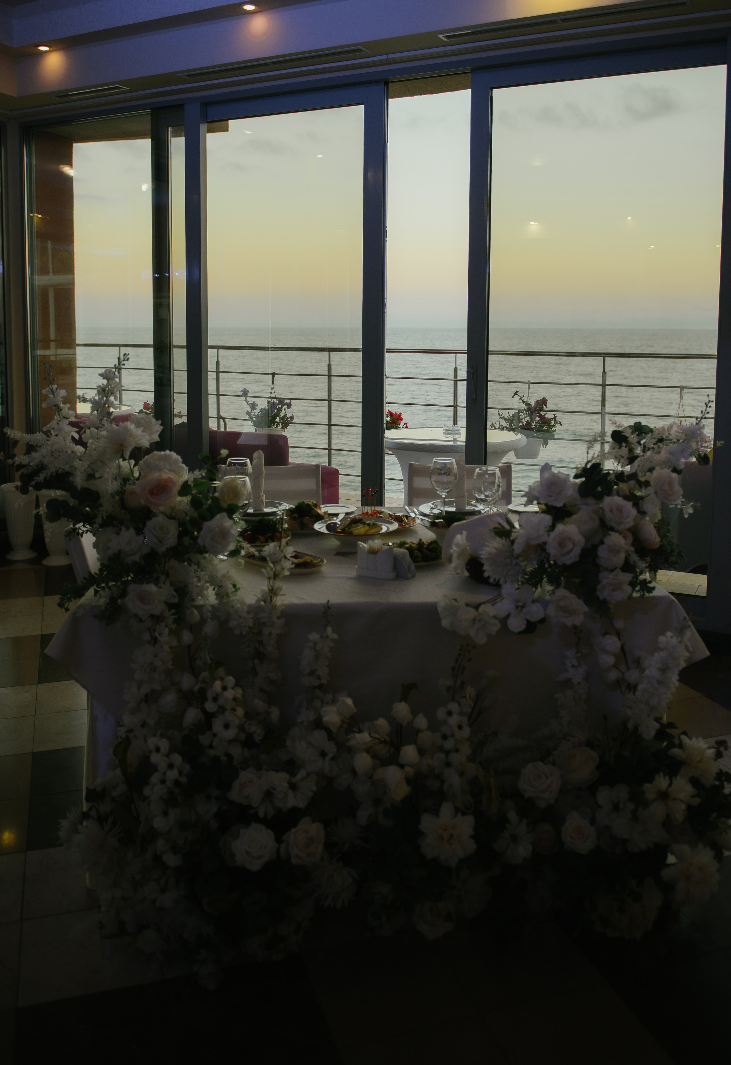 Александр и Александра. Свадебный, женский, семейный фотограф в Севастополе Юлия Мошенко