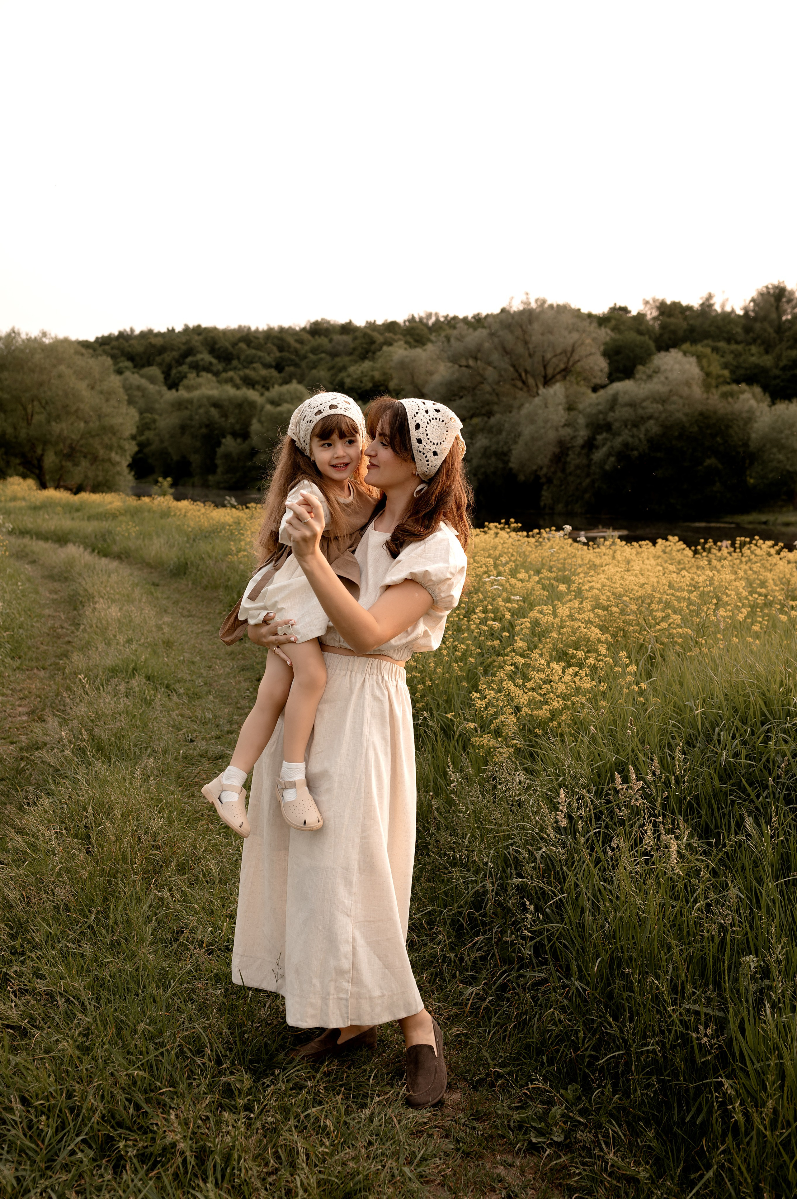 Настя и Полина. Свадебный и семейный фотограф в Серпухове Александра Дерюшева