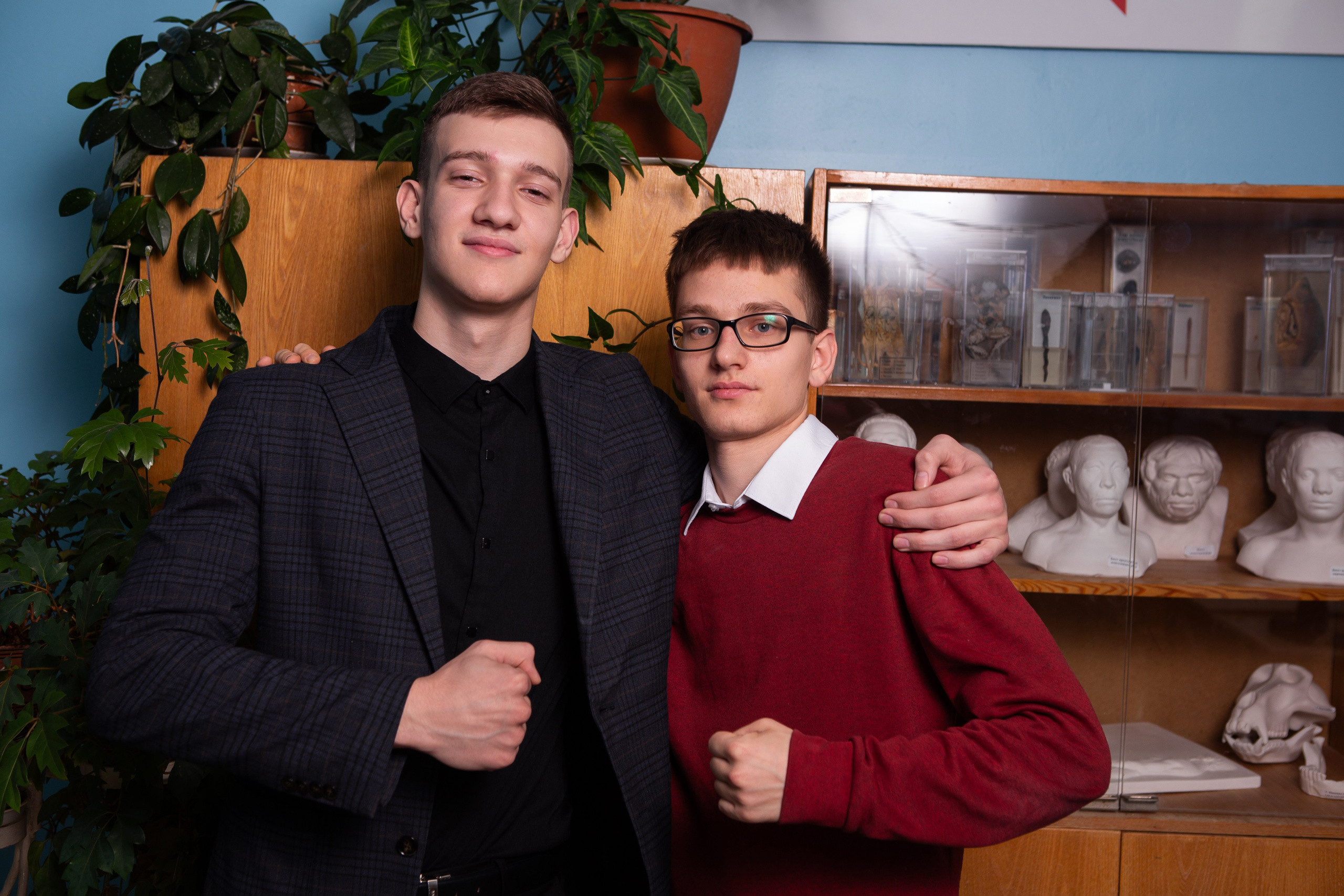 ФОТОСЕССИЯ В КЛАССЕ ДЛЯ 11 КЛАССОВ -1. ТВОЙ АЛЬБОМ / ТВОИ ПРАВИЛА