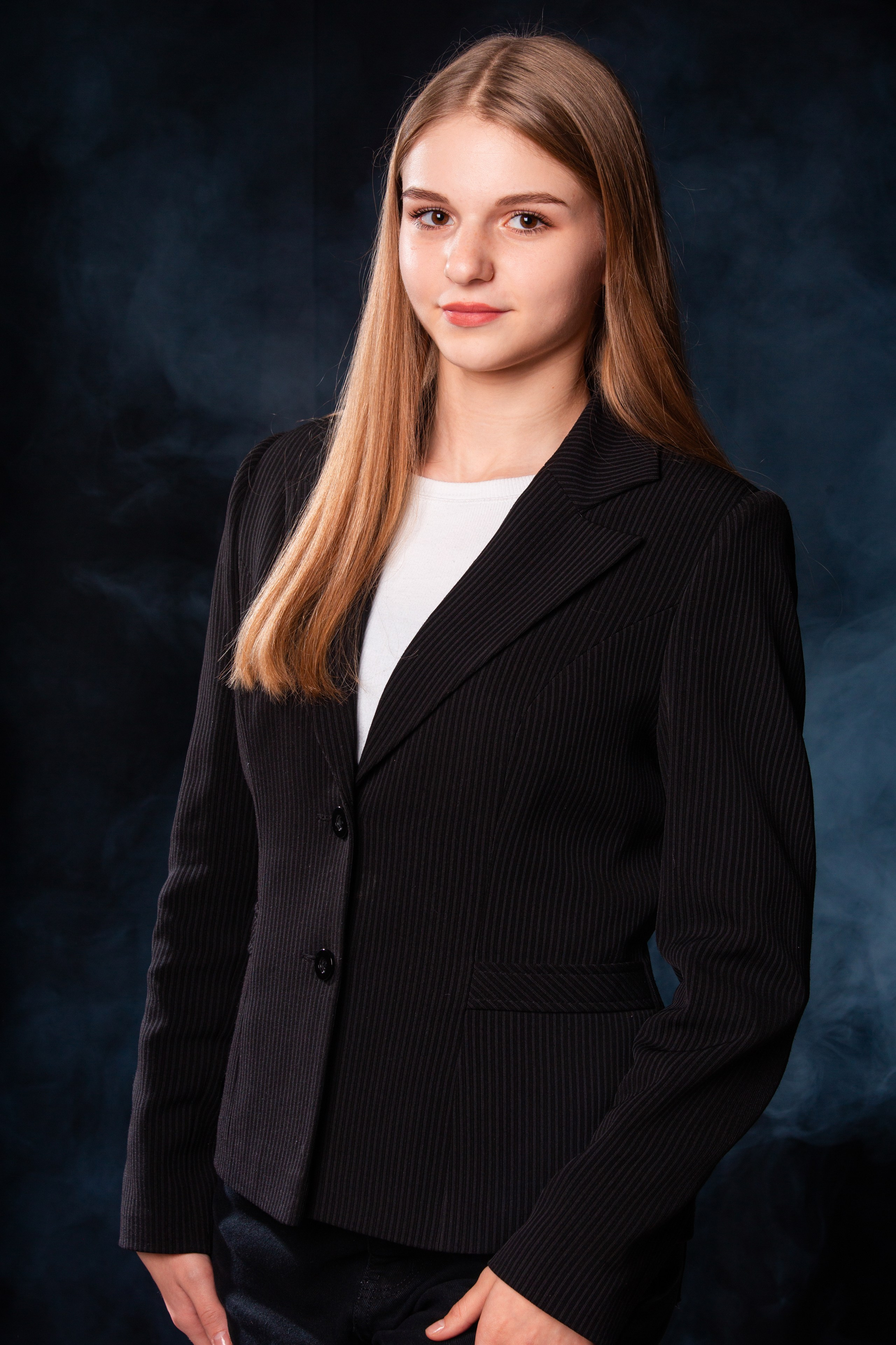 СЪЕМКА ПОРТРЕТОВ НА ЧЕРНОМ ФОНЕ + ДЫМ. ТВОЙ АЛЬБОМ / ТВОИ ПРАВИЛА