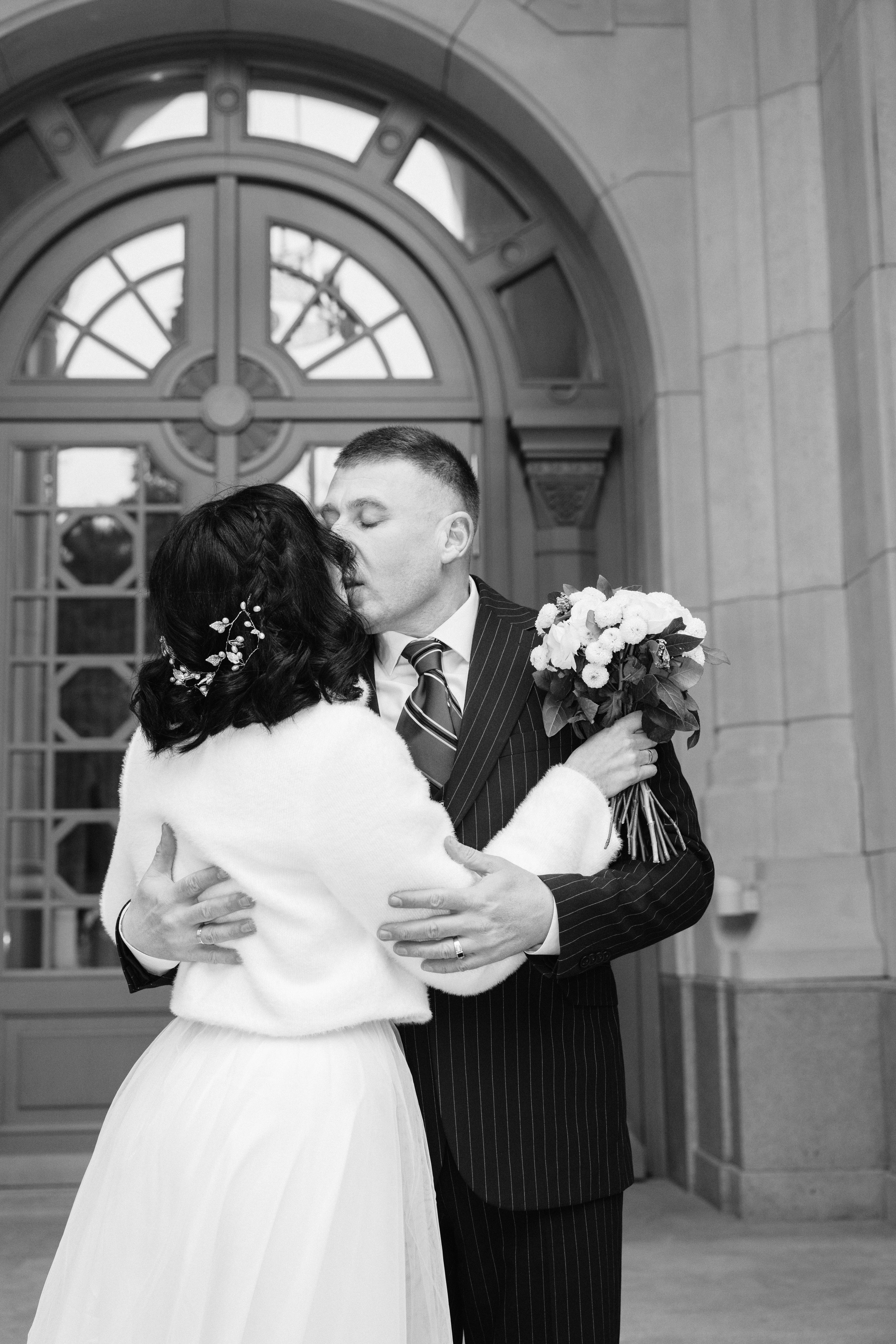 Свадебные фотосессии. Роспись в ЗАГСе. Выездная регистрация. Студийный и свадебный фотограф и видеограф в Севастополе — Юлия Макаренко