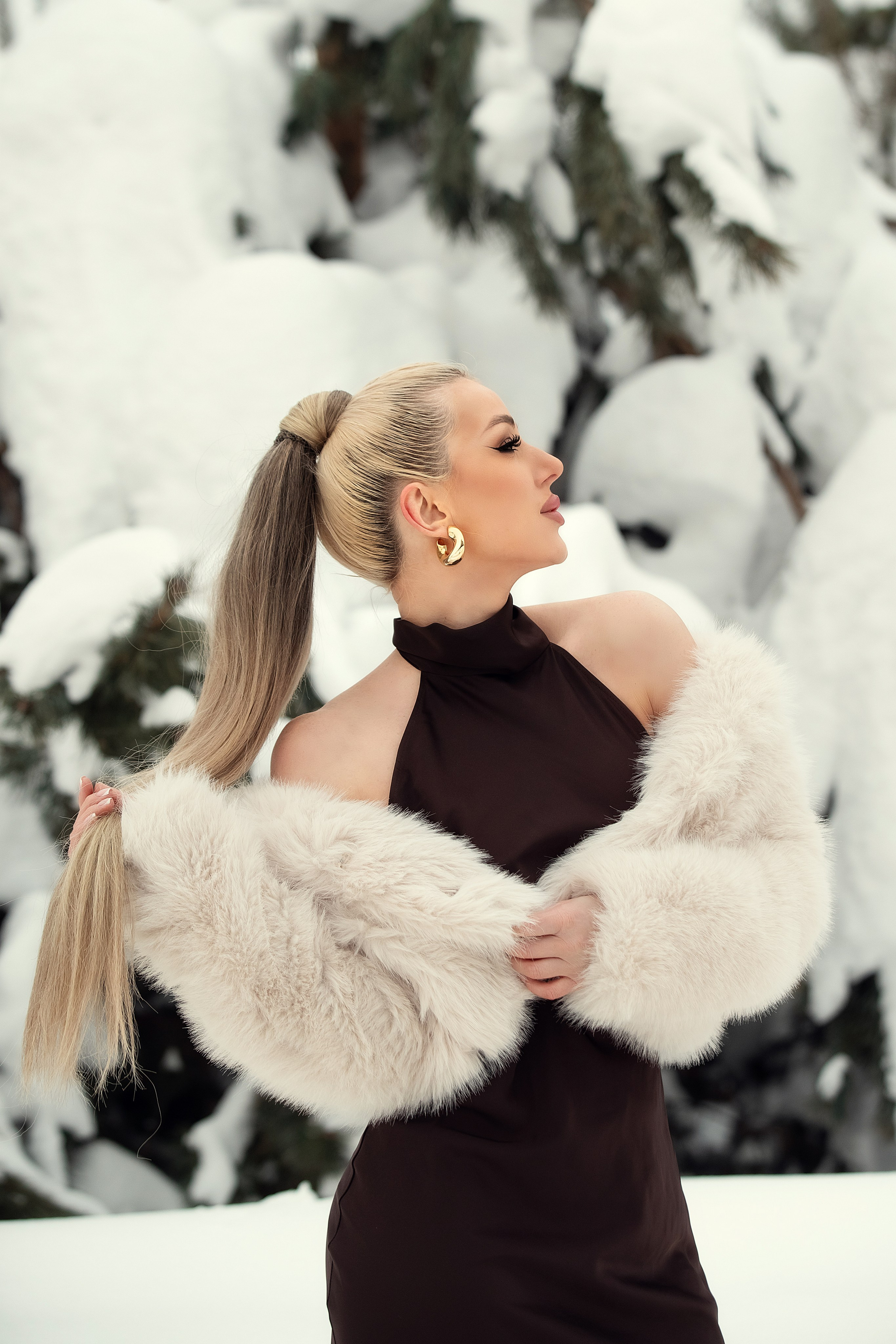 Женя. Леся Ладова
