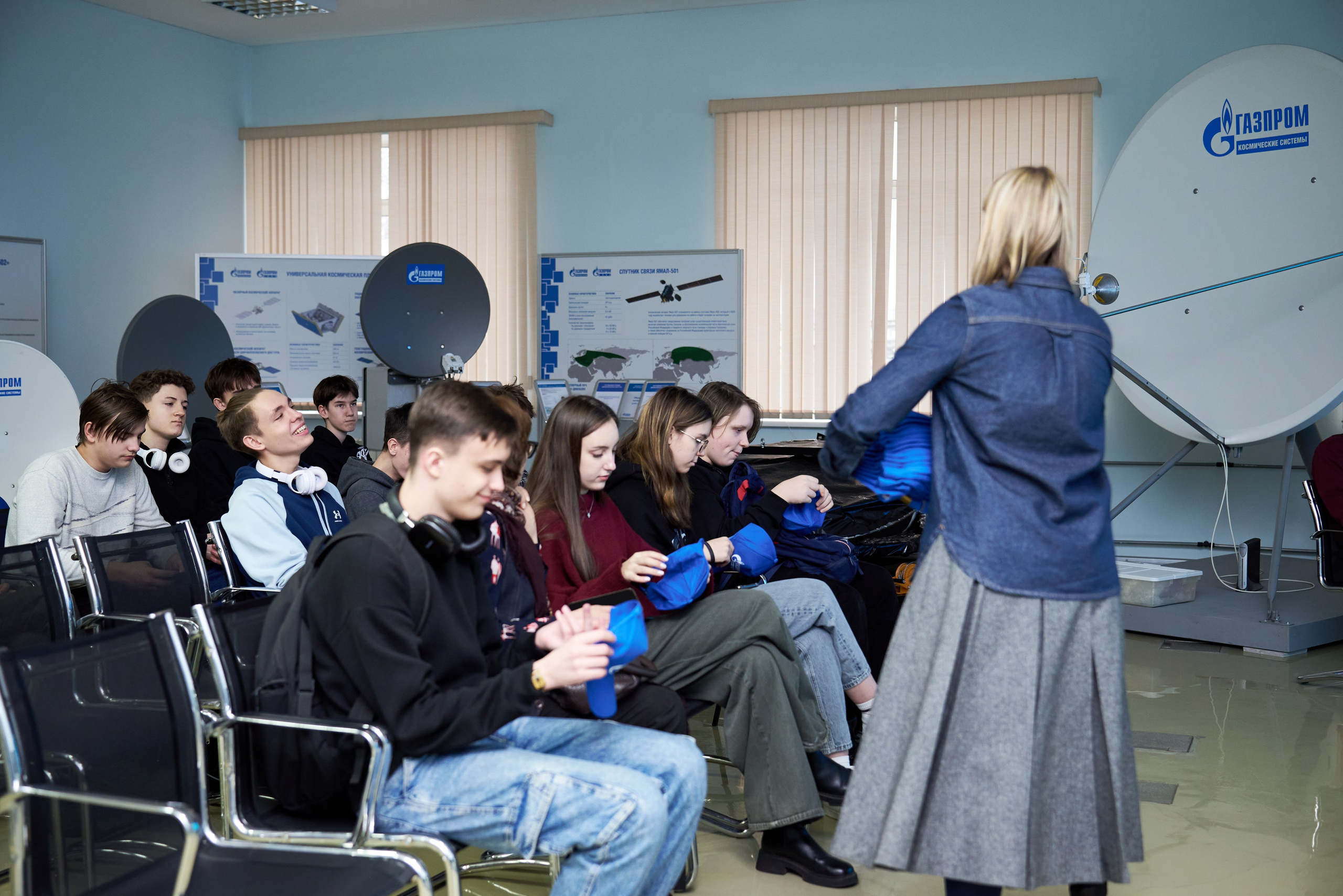 Экскурсия в «Газпром Космические системы». Фотограф Щёлково