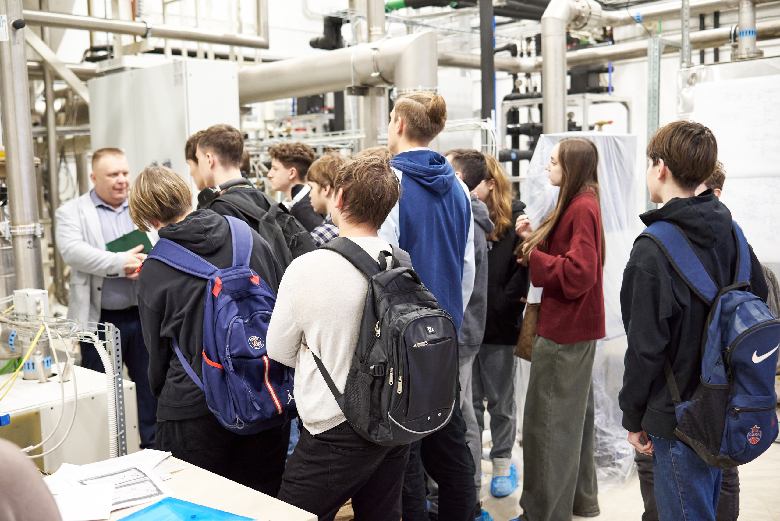 Экскурсия в «Газпром Космические системы». Фотограф Щёлково