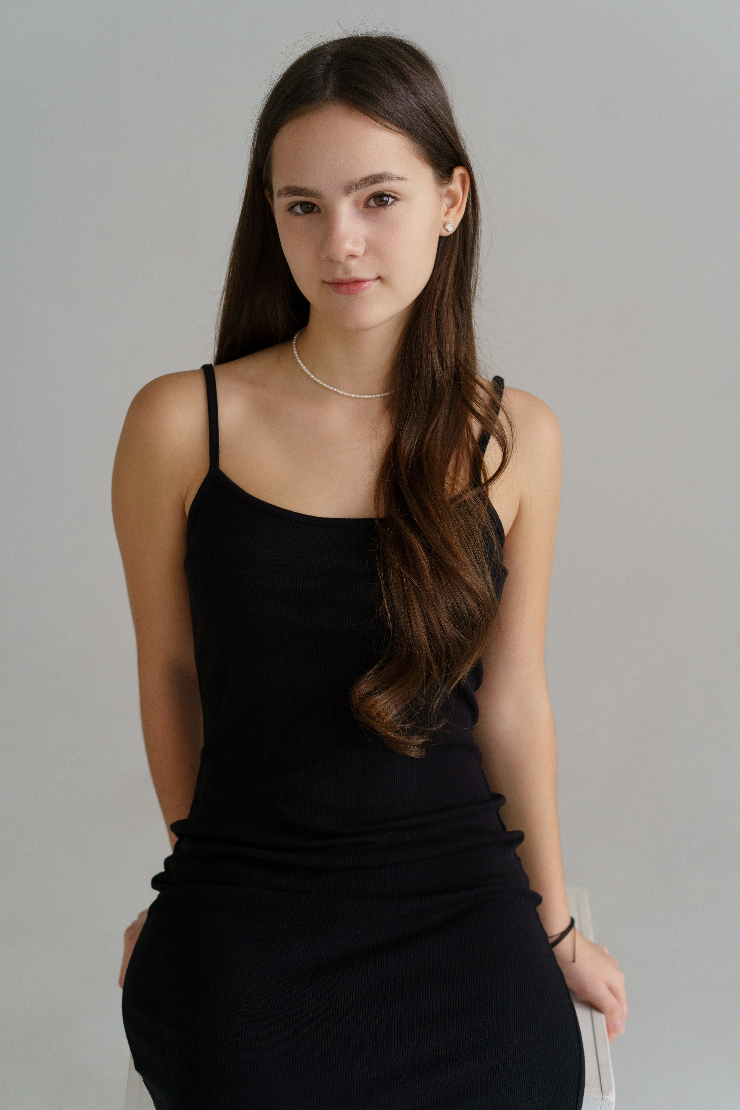 Оля, Настя, Кристина, Катя. Главная