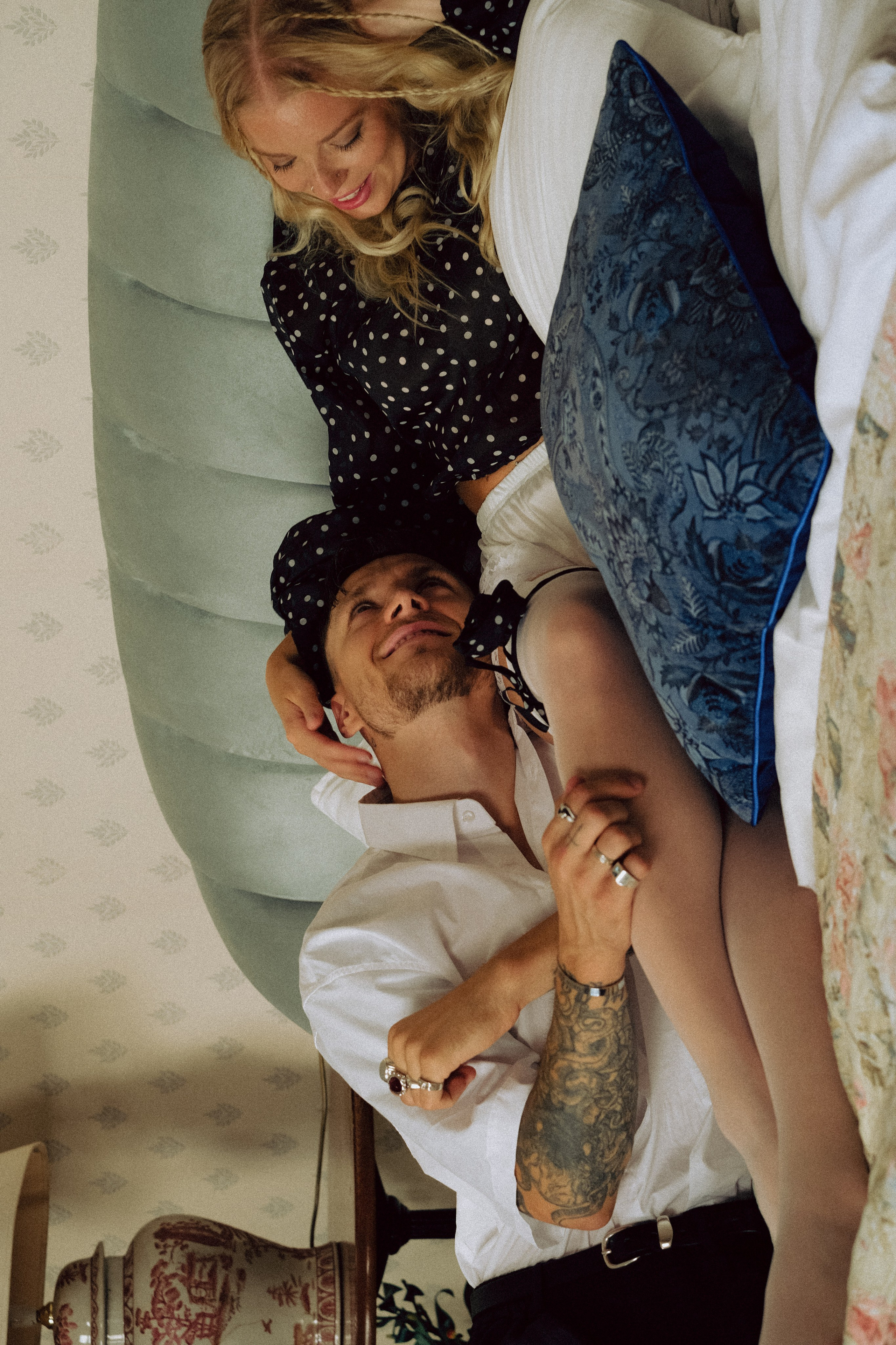 СВАДЕБНАЯ СЬЕМКА С КАБРИОЛЕТОМ В САНТК-ПЕТЕРБУРГЕ НА ПЕТРОГРАДКЕ В ОТЕЛЕ ПАНОРАМИКА. Профессиональный фотограф, Санкт-Петербург — Виктория Богомолова