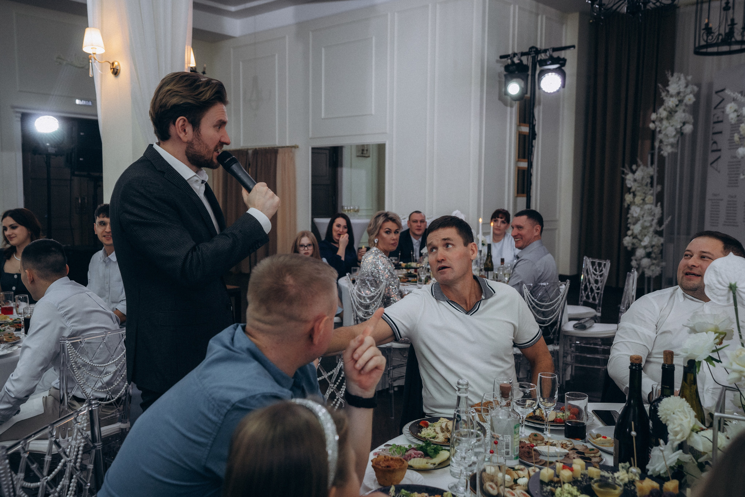 СВАДЕБНАЯ СЬЕМКА СБОРОВ В ОТЕЛЕ И ВЫЕЗД НА ЦЕРЕМОНИЮ (СНЯТО В СИБИРЕ В НИЖНЕВАРТОВСКЕ). Профессиональный фотограф, Санкт-Петербург — Виктория Богомолова