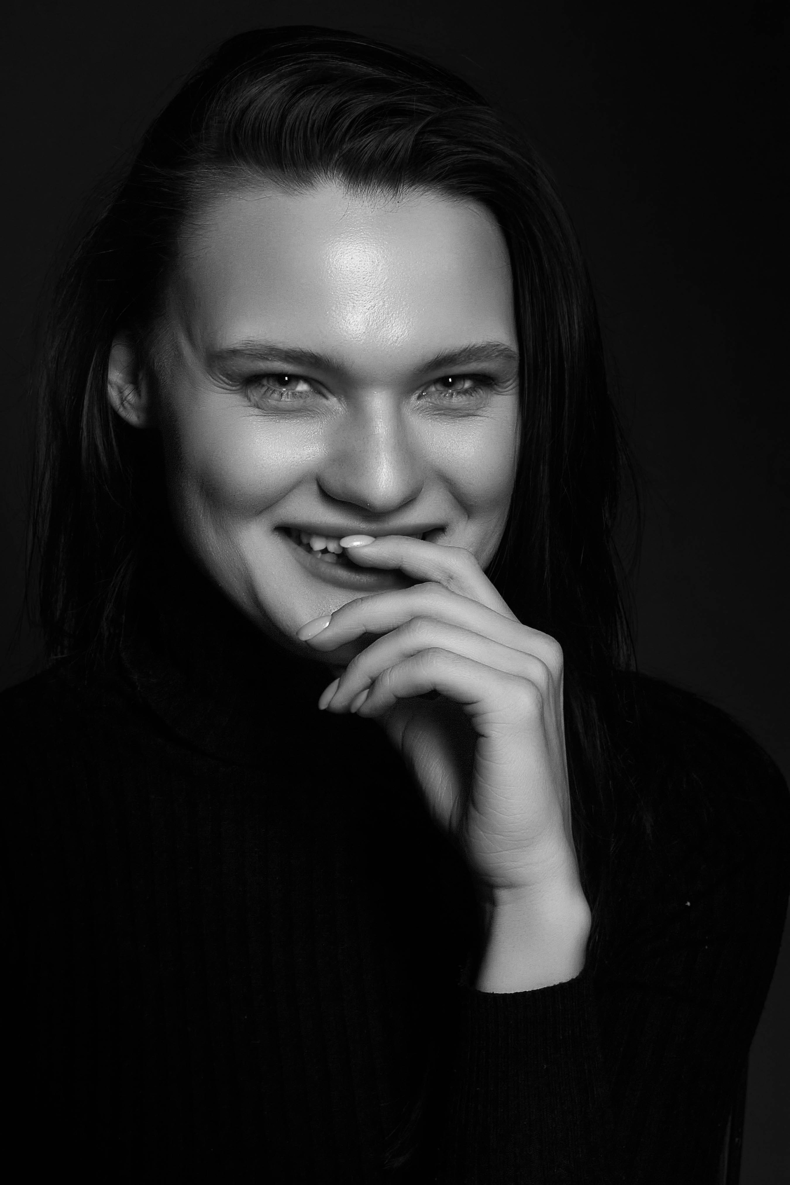 Дарья. Фотограф, психолог и фототерапевт в Екатеринбурге Ольга Неуймина