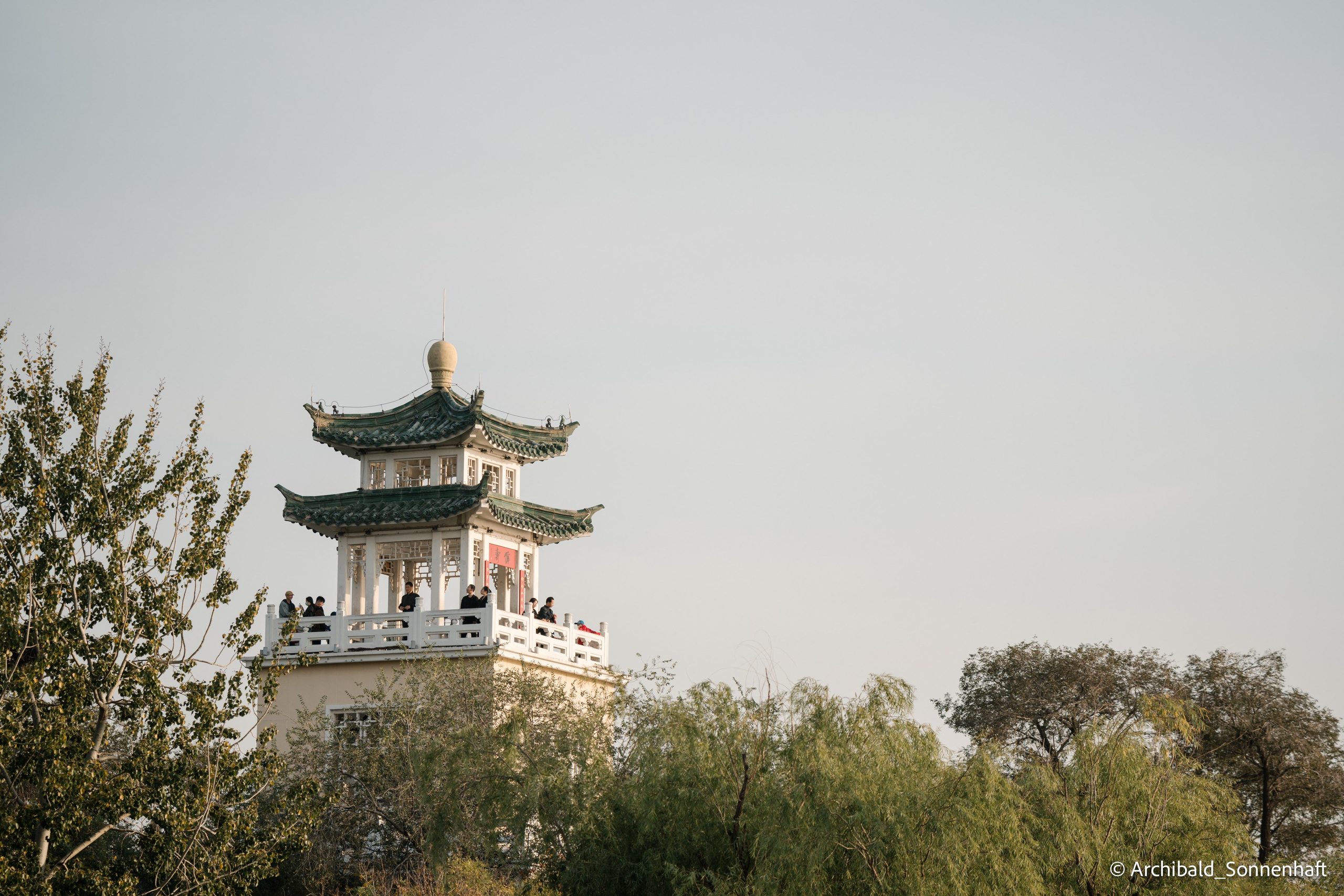 Walk around ShuiShan park. Photographer in Guangzhou, China. Archibald Sonnenhaft
