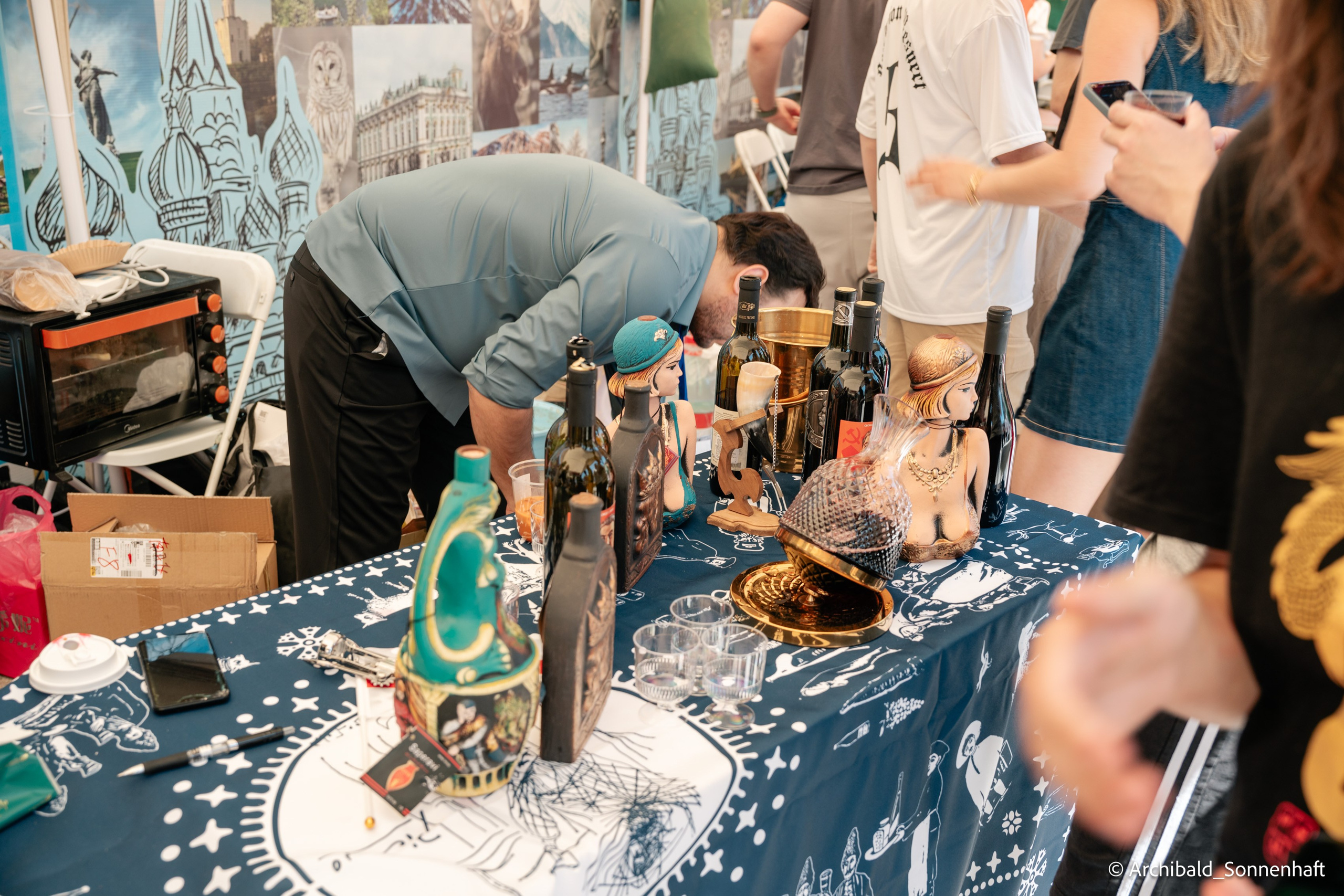 TJU Cultural Festival. Photographer in Guangzhou, China. Archibald Sonnenhaft