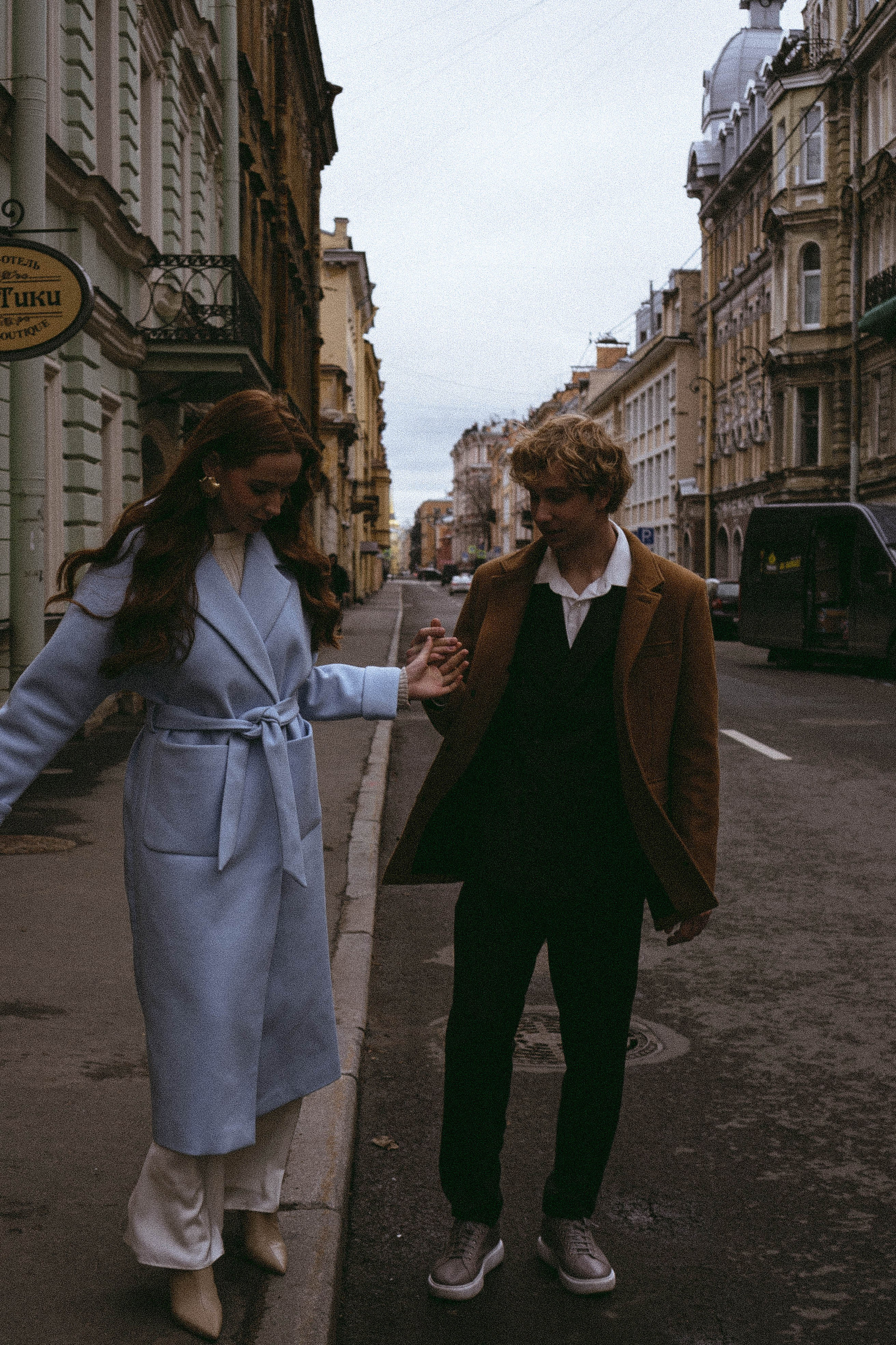 СВАДЕБНАЯ СЬЕМКА В ОТЕЛЕ. СБОРЫ ЖЕНИХА И НЕВЕСТЫ И ТАКЖЕ ТОР И ПОДГОТОВКА К ПРОГУЛКЕ И ПРОГУЛКА ПО ПЕТРОГРАДКЕ. Профессиональный фотограф, Санкт-Петербург — Виктория Богомолова