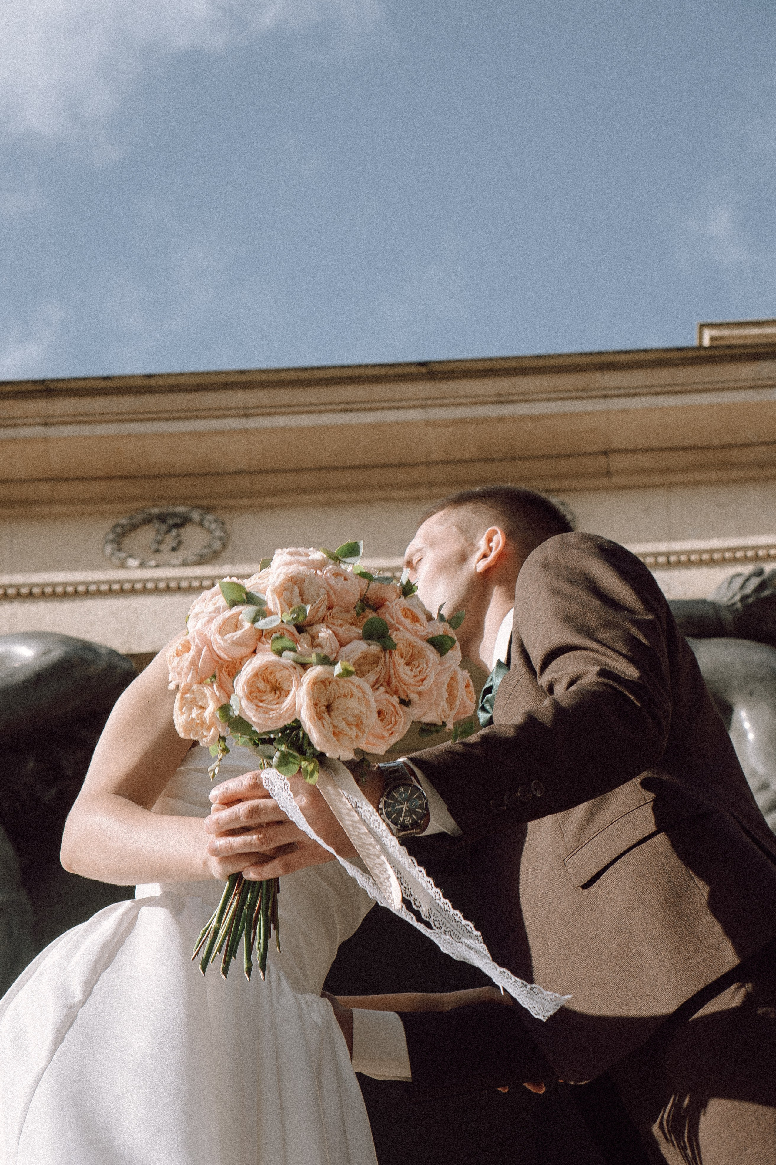 СВАДЕБНАЯ ПРОГУЛКА В САНТК-ПЕТЕРБУРГЕ (ИСАКИЕВСКИЙ СОБОР, ЗИМНЯЯ КАНАВКА, ЭРМИТАЖ И БОЛЬШАЯ МОРСКАЯ УЛИЦА). Профессиональный фотограф, Санкт-Петербург — Виктория Богомолова