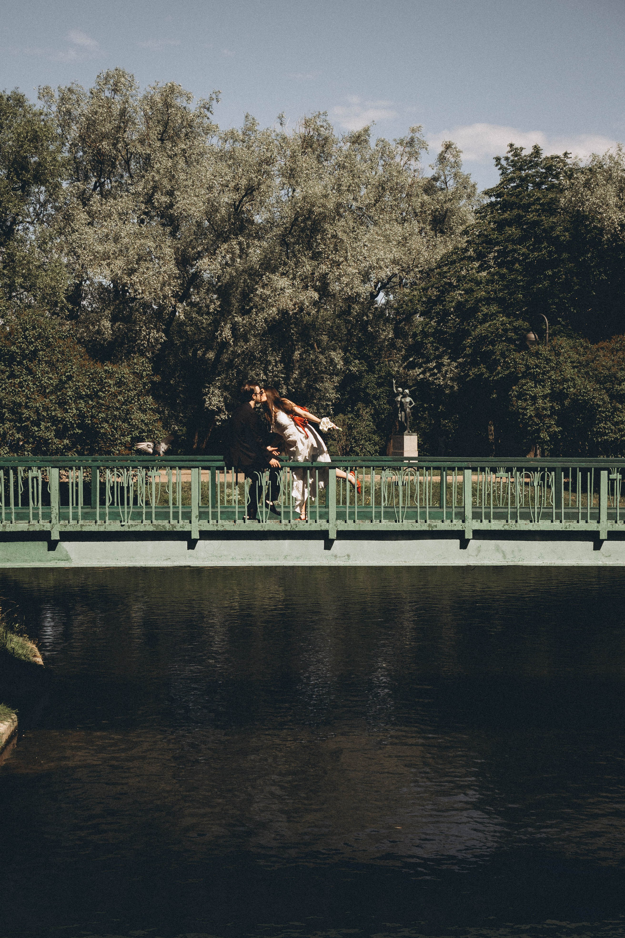 СВАДЕБНАЯ СЬЕМКА В ПАРКЕ ПОБЕДЫ И ПРОГУЛКА ПО МОСКОВСКОМУ ПРОСПЕКТУ. Профессиональный фотограф, Санкт-Петербург — Виктория Богомолова