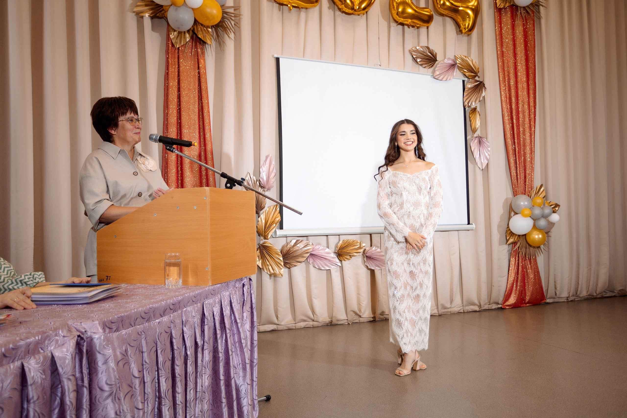 ВРУЧЕНИЕ АТТЕСТАТОВ: Пример. Все фото. Профессиональный фотограф в Ижевске Леша Петров