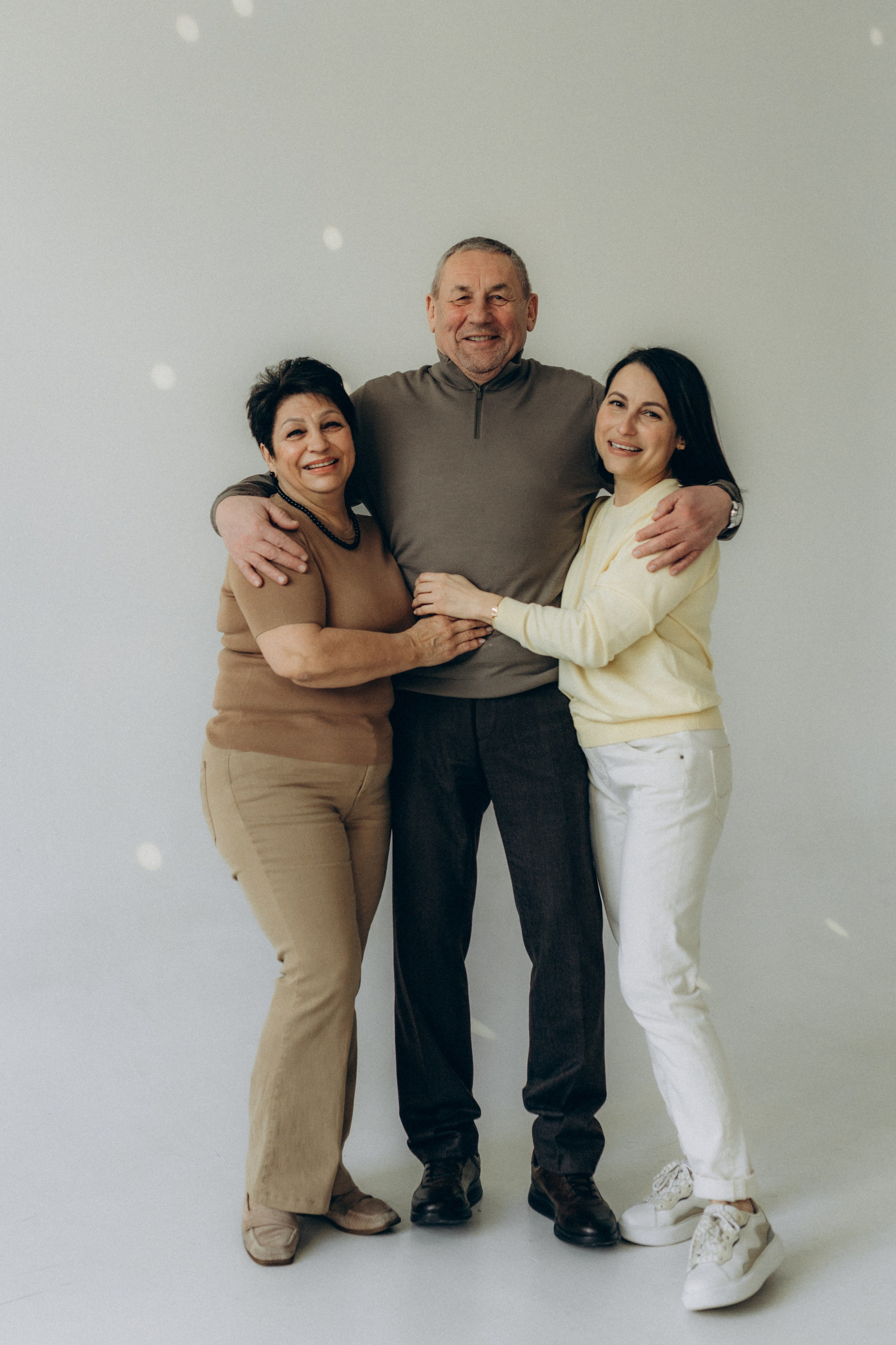 Семейная съёмка на циклораме. Фотограф НОГИНСК, Москва, Анастасия Белая