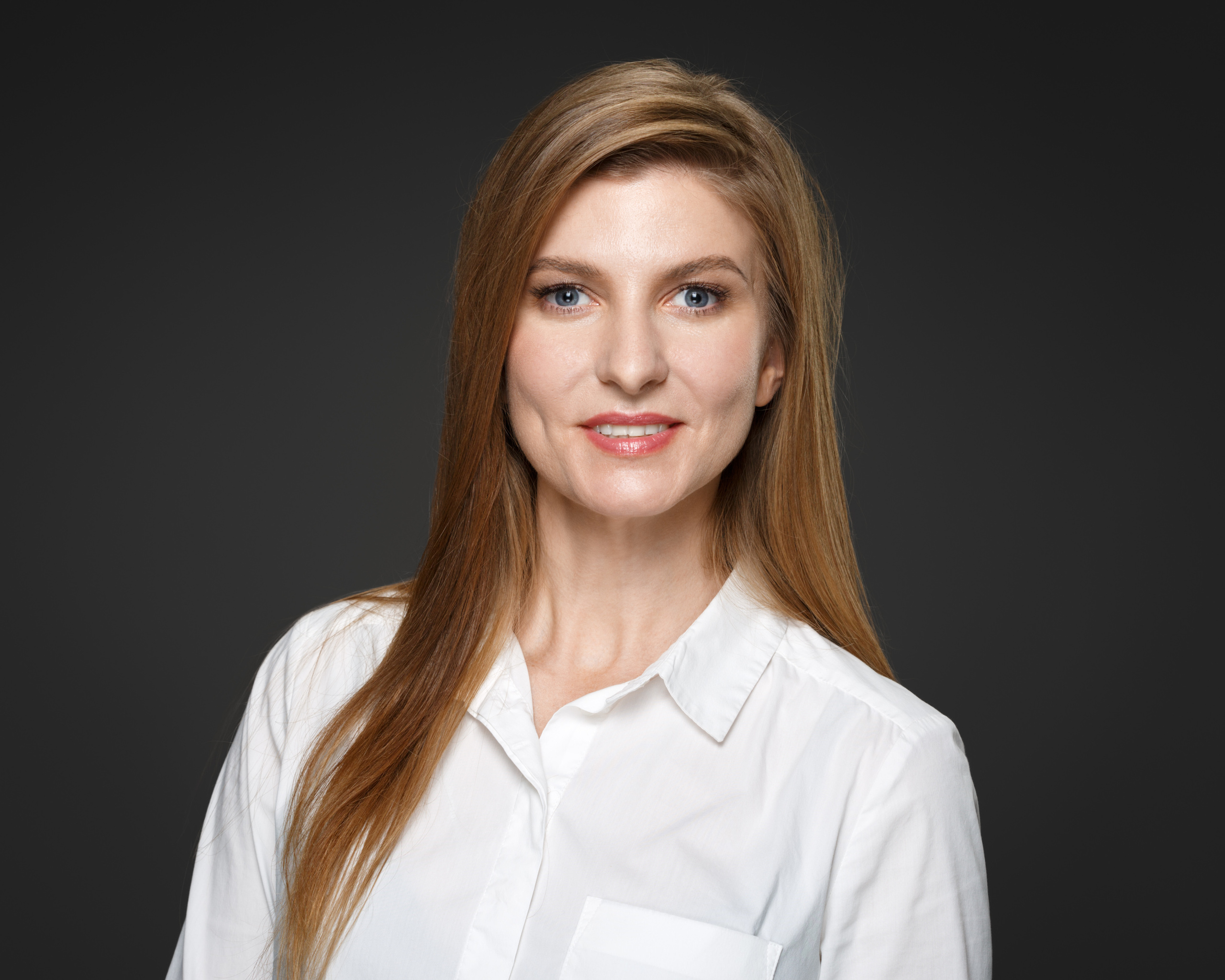 Professional Headshots and Business Portraits. Elena Yavorskaya Photography