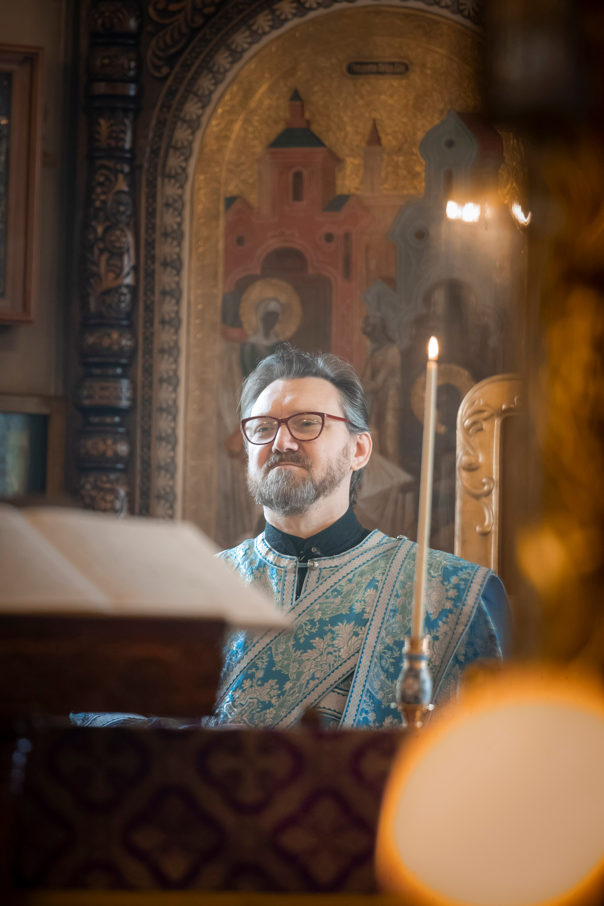 Богородский храм. Благовещение. Божественная Литургия. Антон и Татьяна Денисенко — В храме