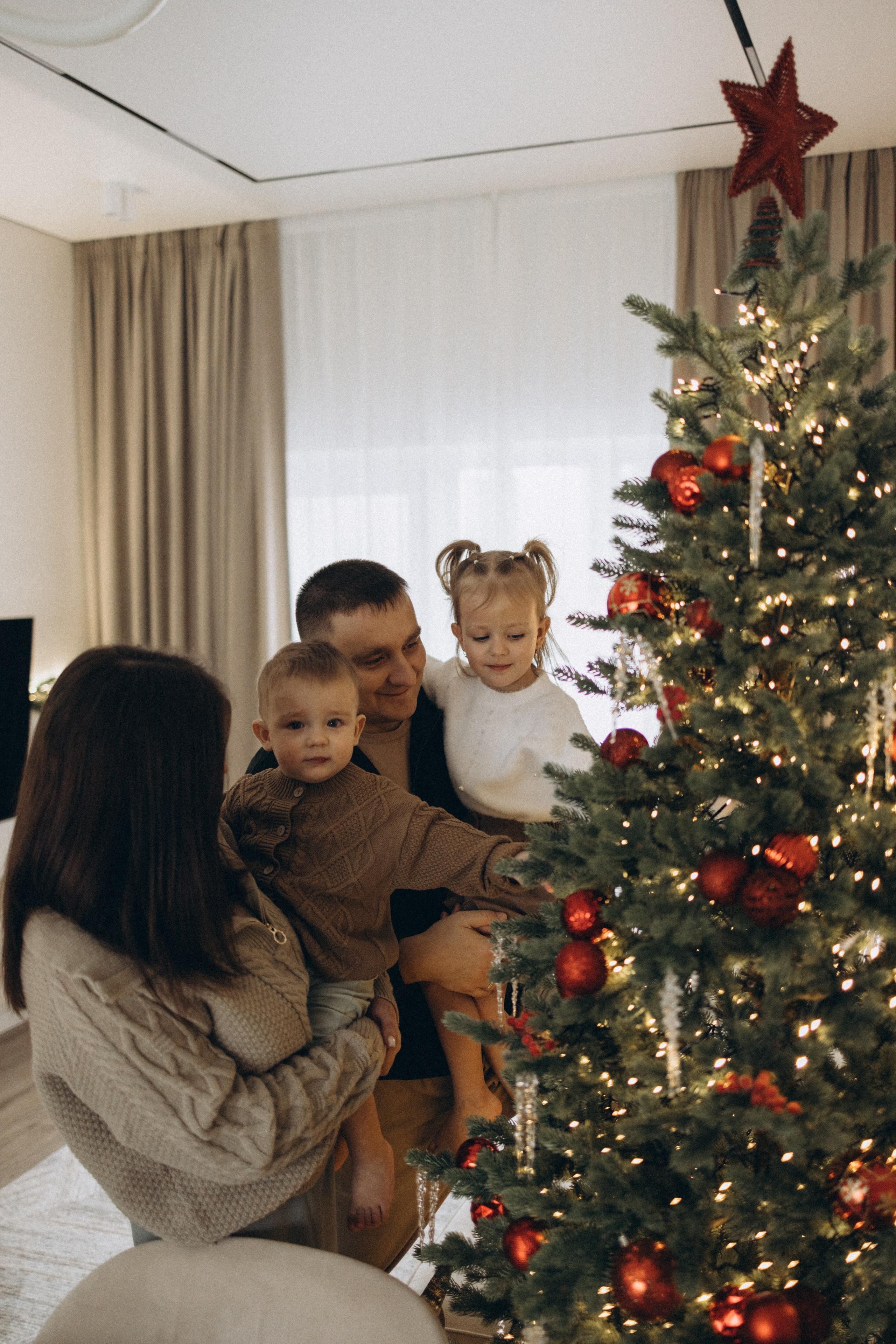 Новый года дома. Семейный и детский фотограф в Тюмени Вика Алленова