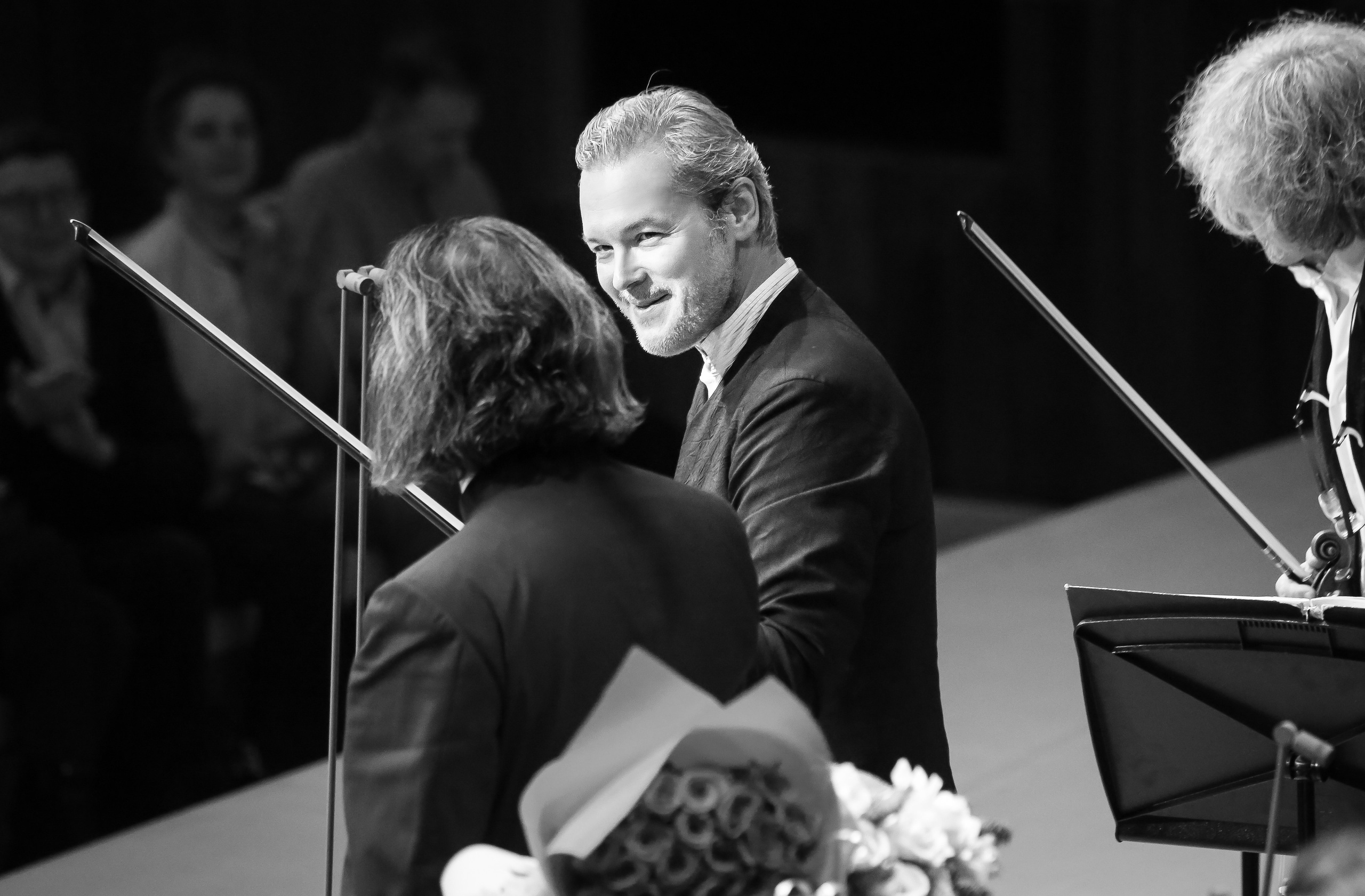 Буря и протест — Владимир Юровский сыграл Гайдна и Шостаковича в новом зале Зарядье. Дарья Письменюк / Darya Leitstern — фотограф, музыкант, журналист, путешественник