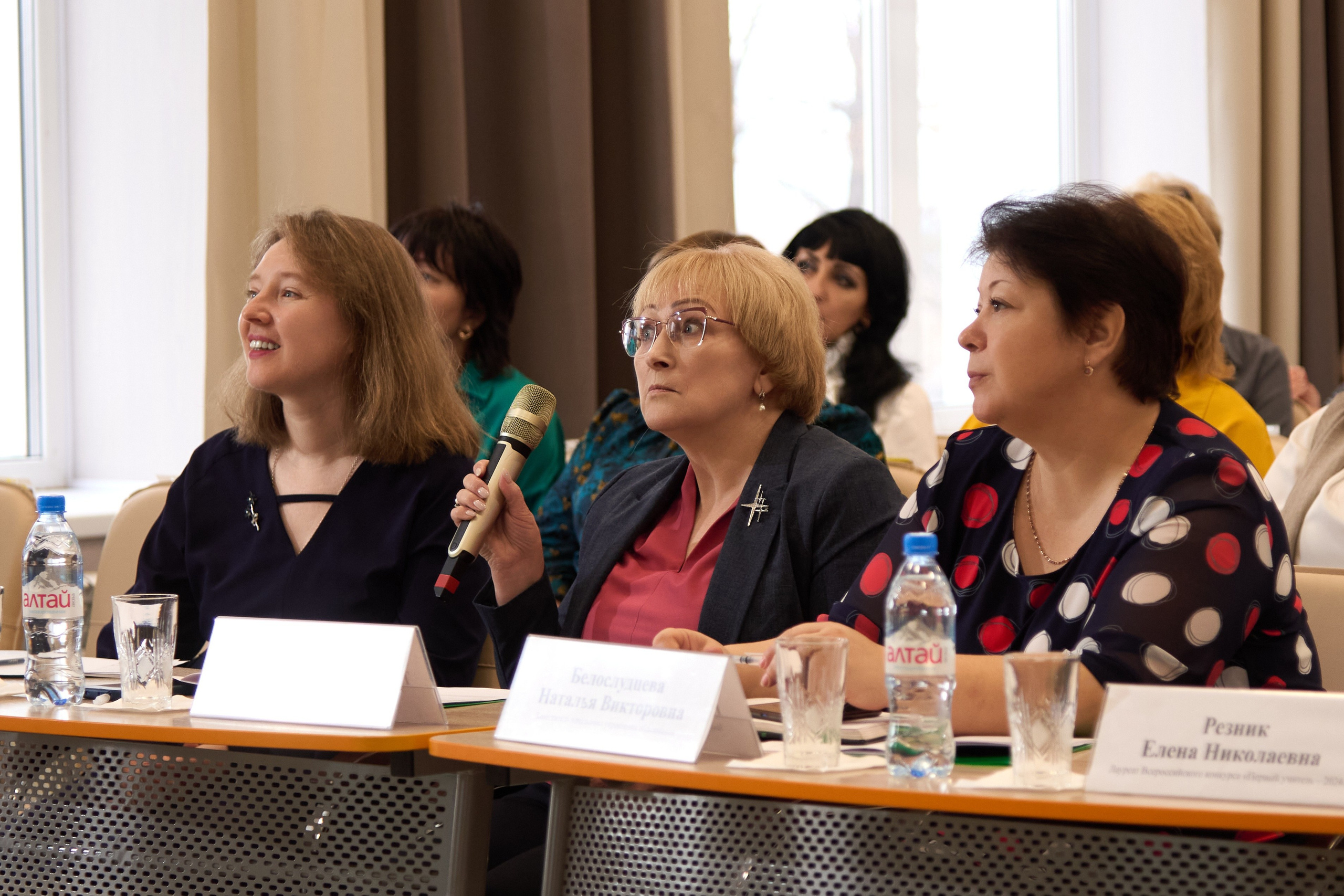 Воспитатель года 2025 в Ленинск-Кузнецком. [fXph] Фотограф Масликов Илья. Съёмка мероприятий в Ленинске-Кузнецком