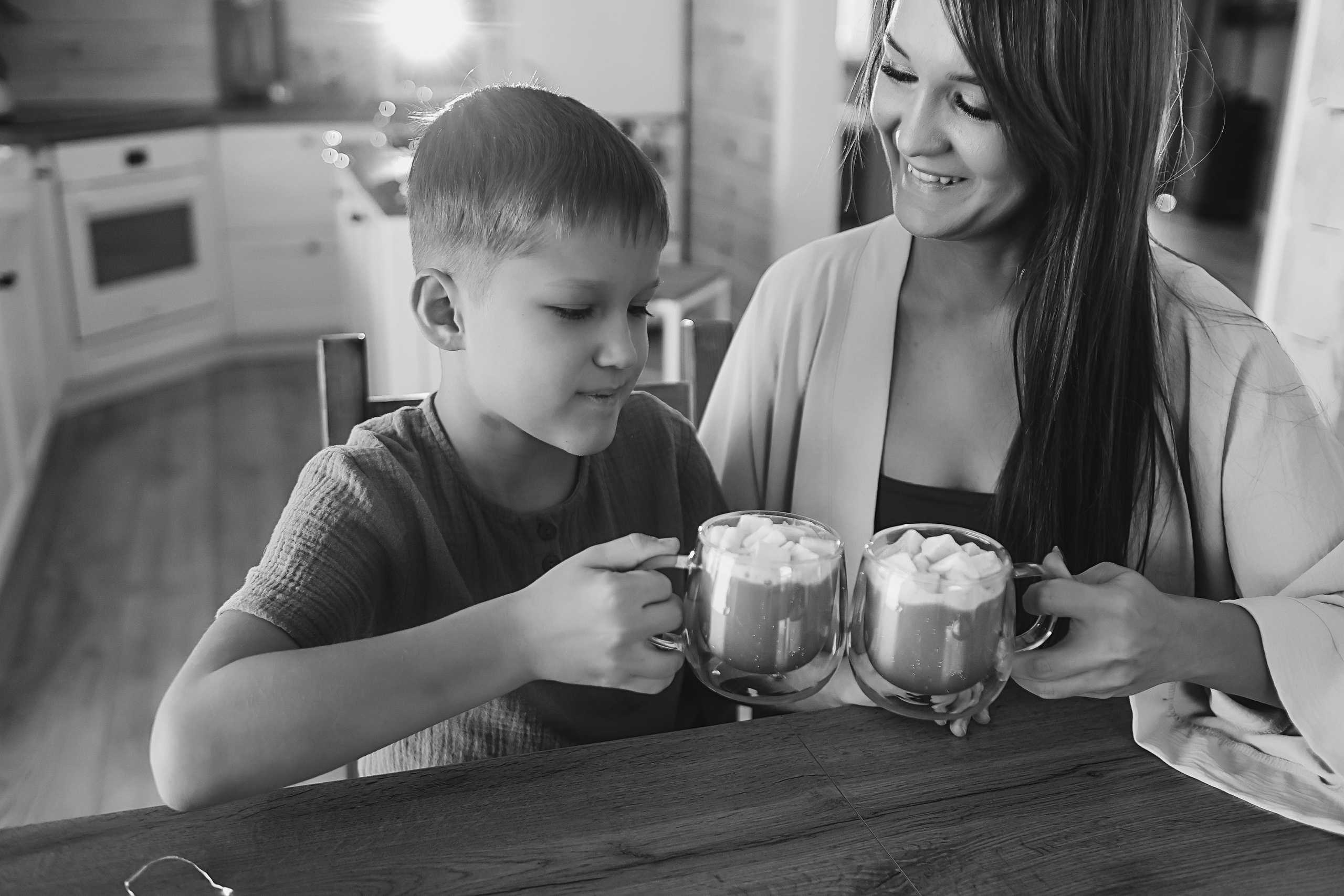 Домашняя. Семейный фотограф Тюмень, фотограф на роды Салмина Мария
