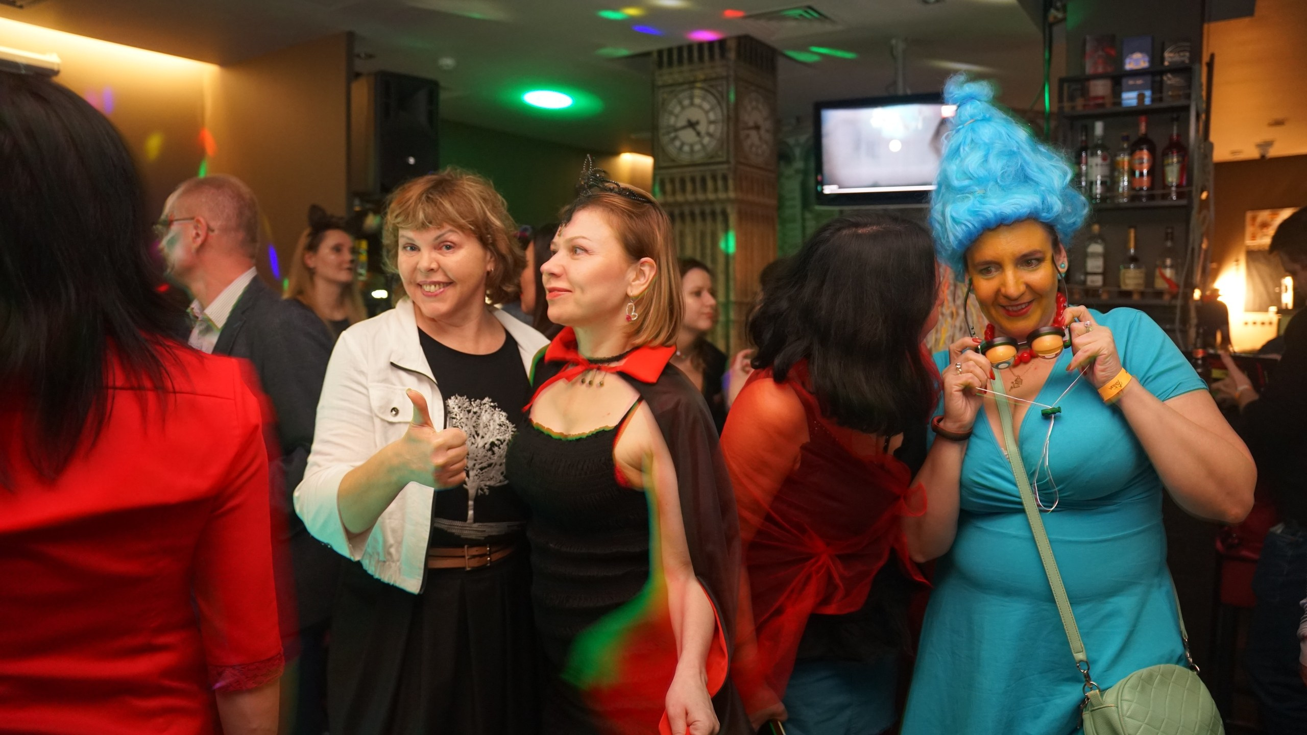 Возвращение зловещих попотрясов. Клубная вечеринка | 28.10.22. Галерея Фантим