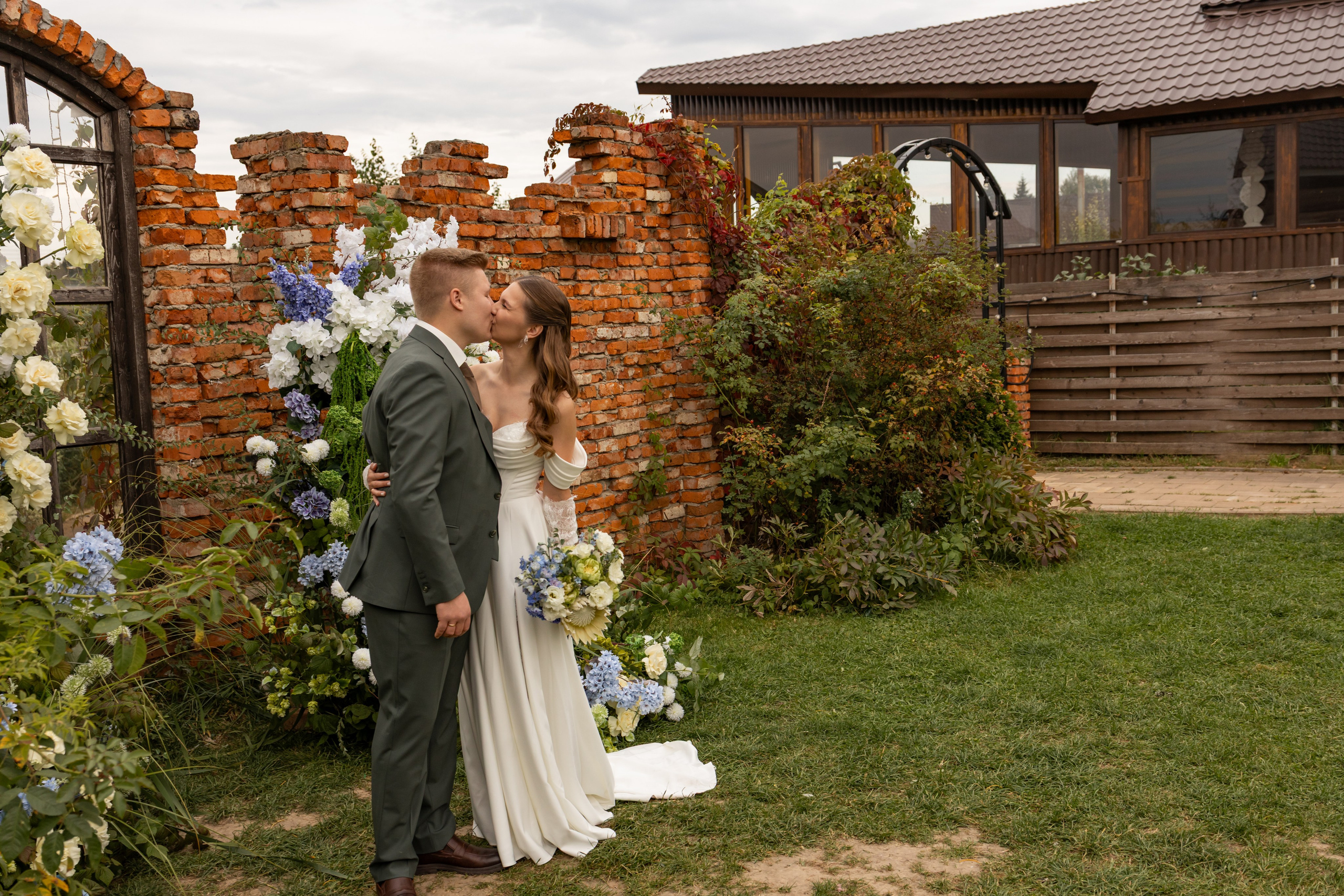 2025. Сергей и Катя. Свадебный и семейный фотограф в Москве и Европе Евгения Амелина