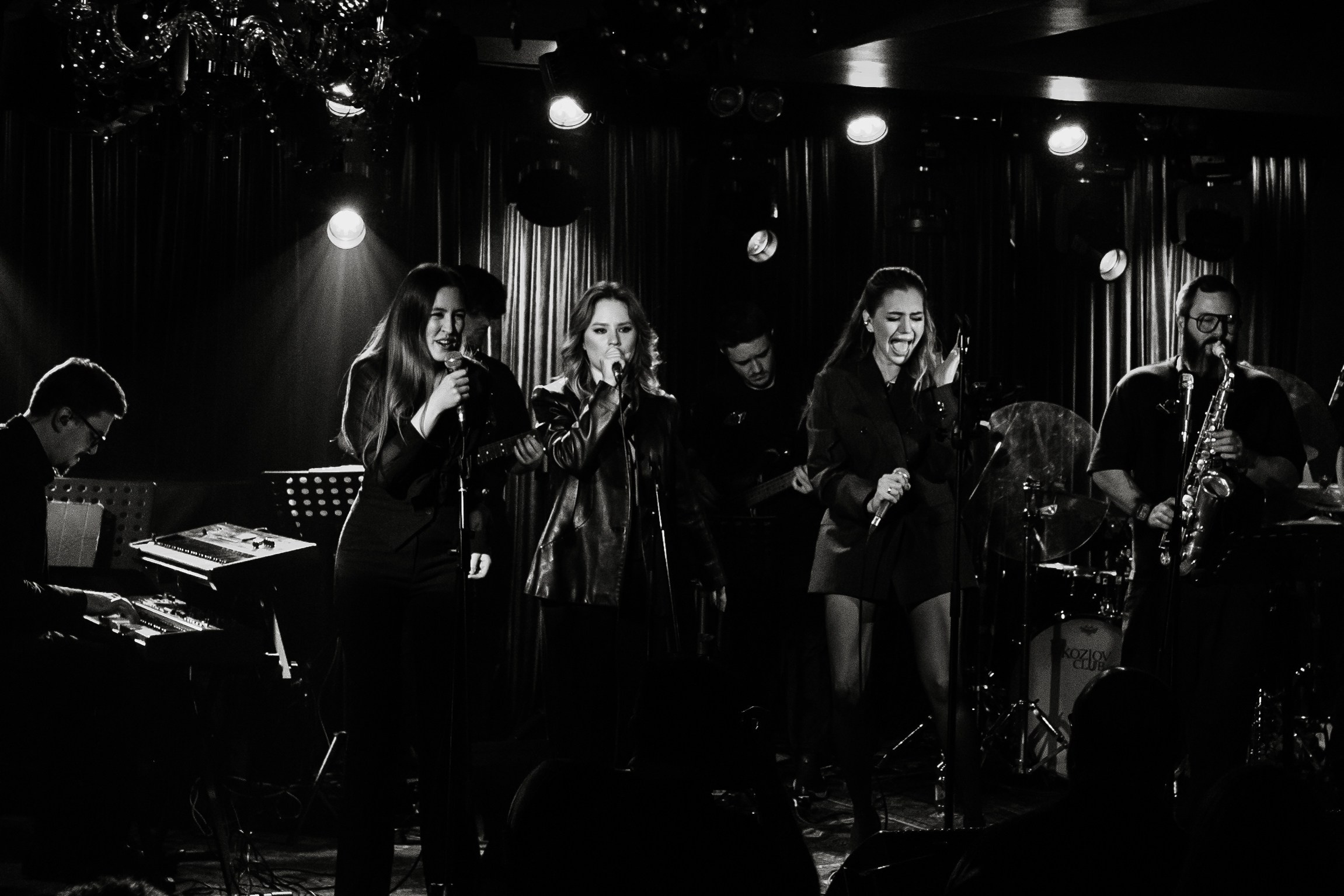 BACKSTAGE. Фотограф Юлия Курочкина