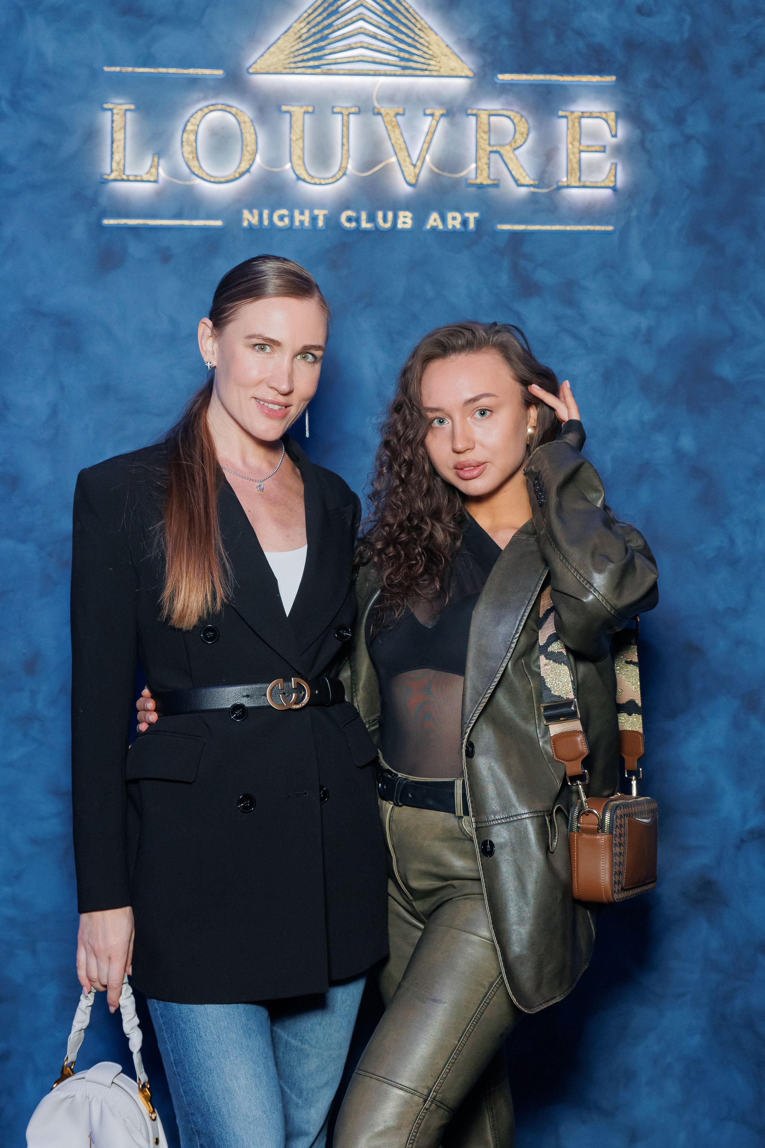 ЛУВР [Открытие Ночного клуба]. СВОИ. ФОТООТЧЕТЫ-СОБЫТИЯ-МЕСТА