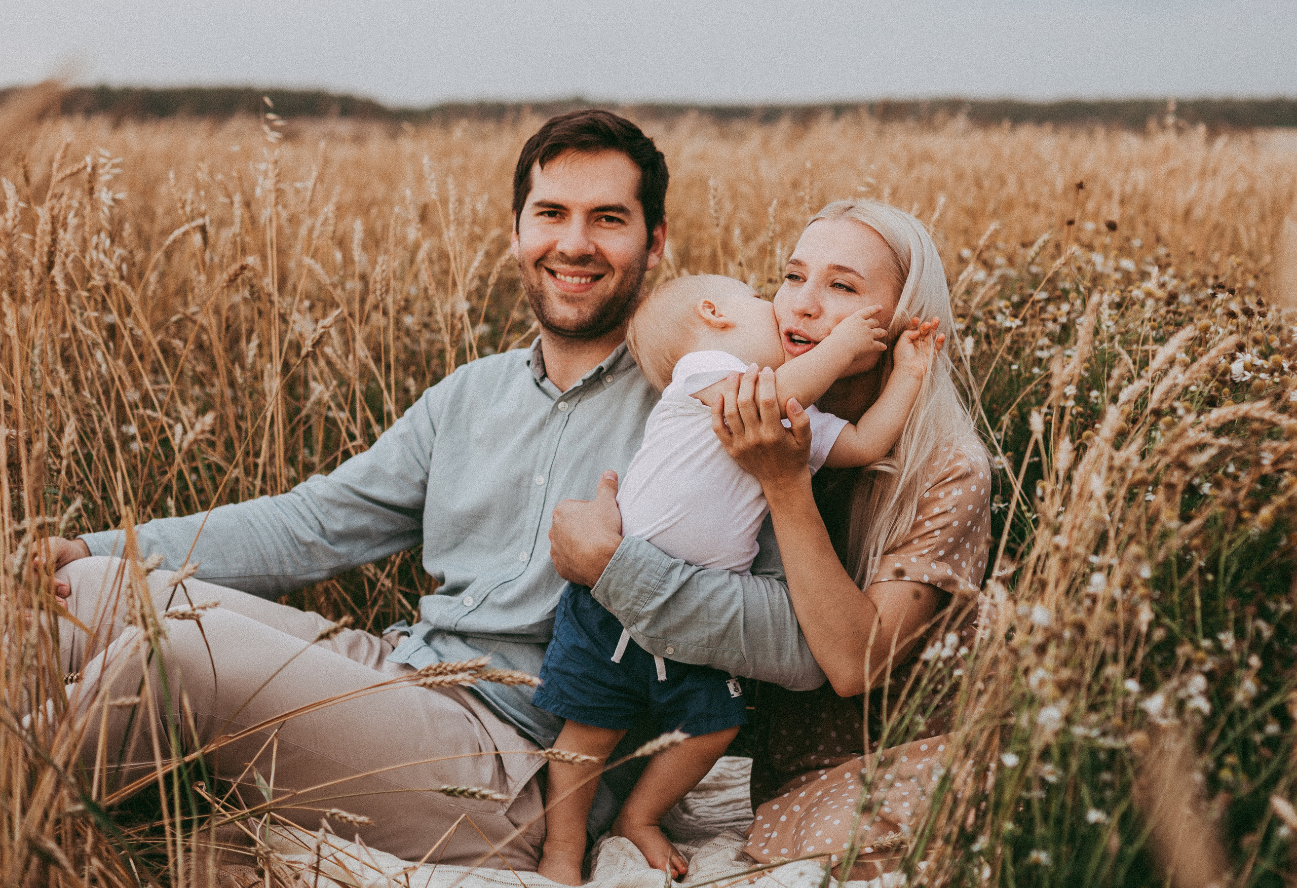 Золотые колосья. Детский и семейный фотограф, Newborn фотограф новорожденных г. Челябинск
