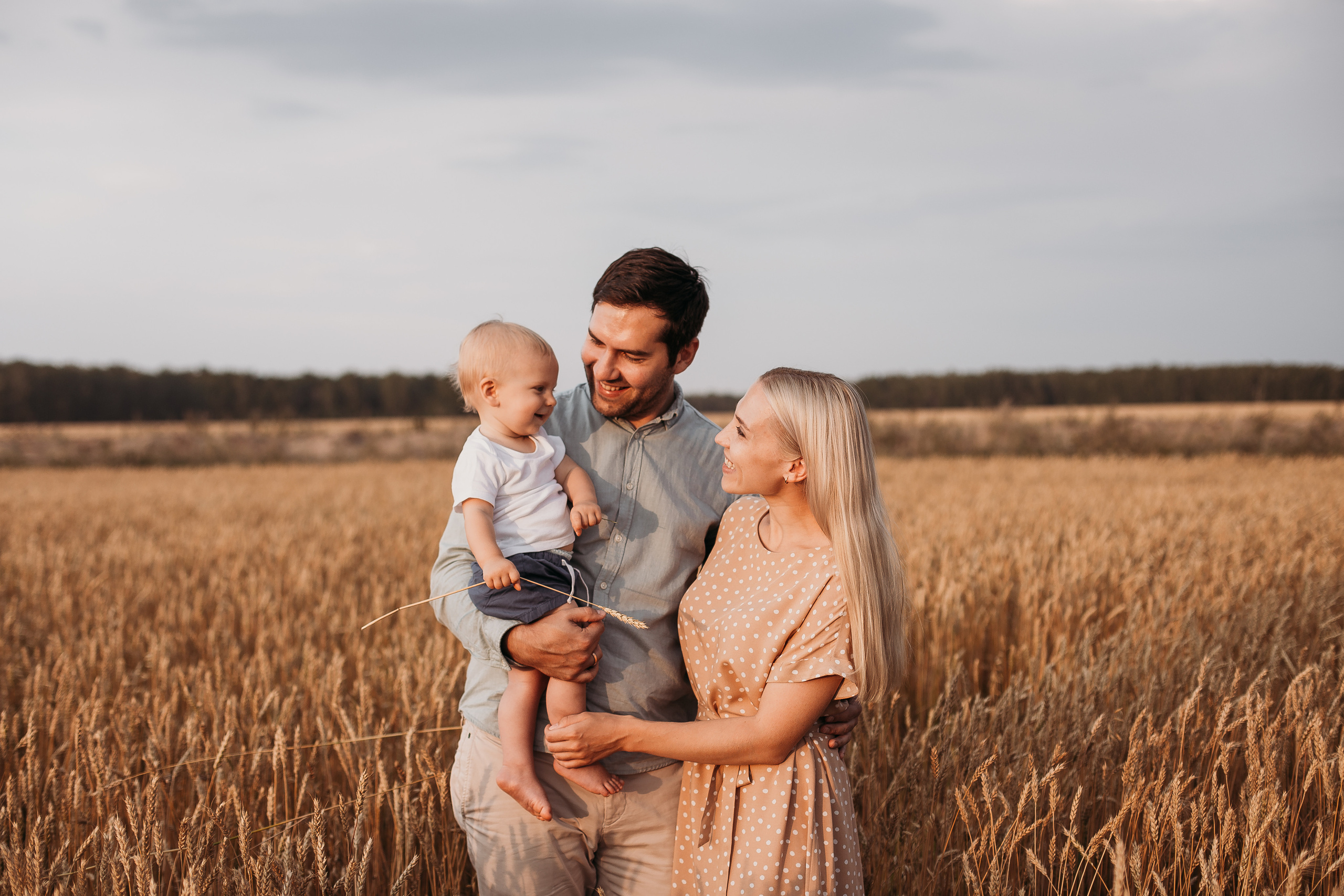 Золотые колосья. Детский и семейный фотограф, Newborn фотограф новорожденных г. Челябинск