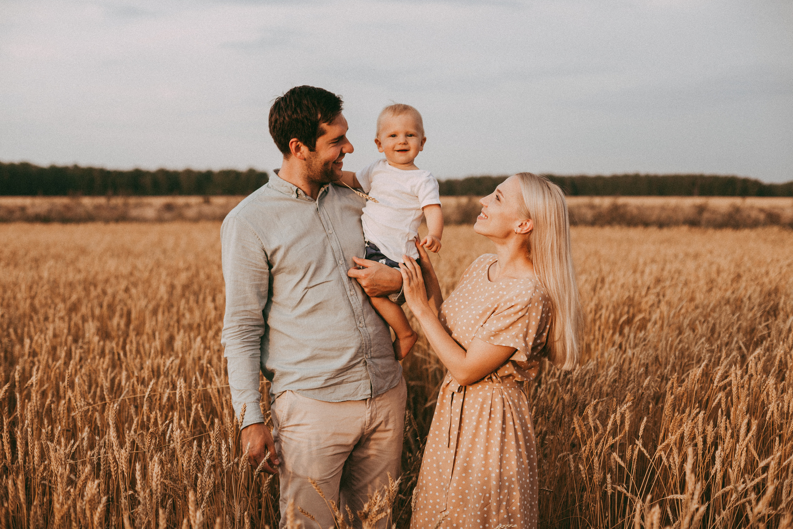 Золотые колосья. Детский и семейный фотограф, Newborn фотограф новорожденных г. Челябинск