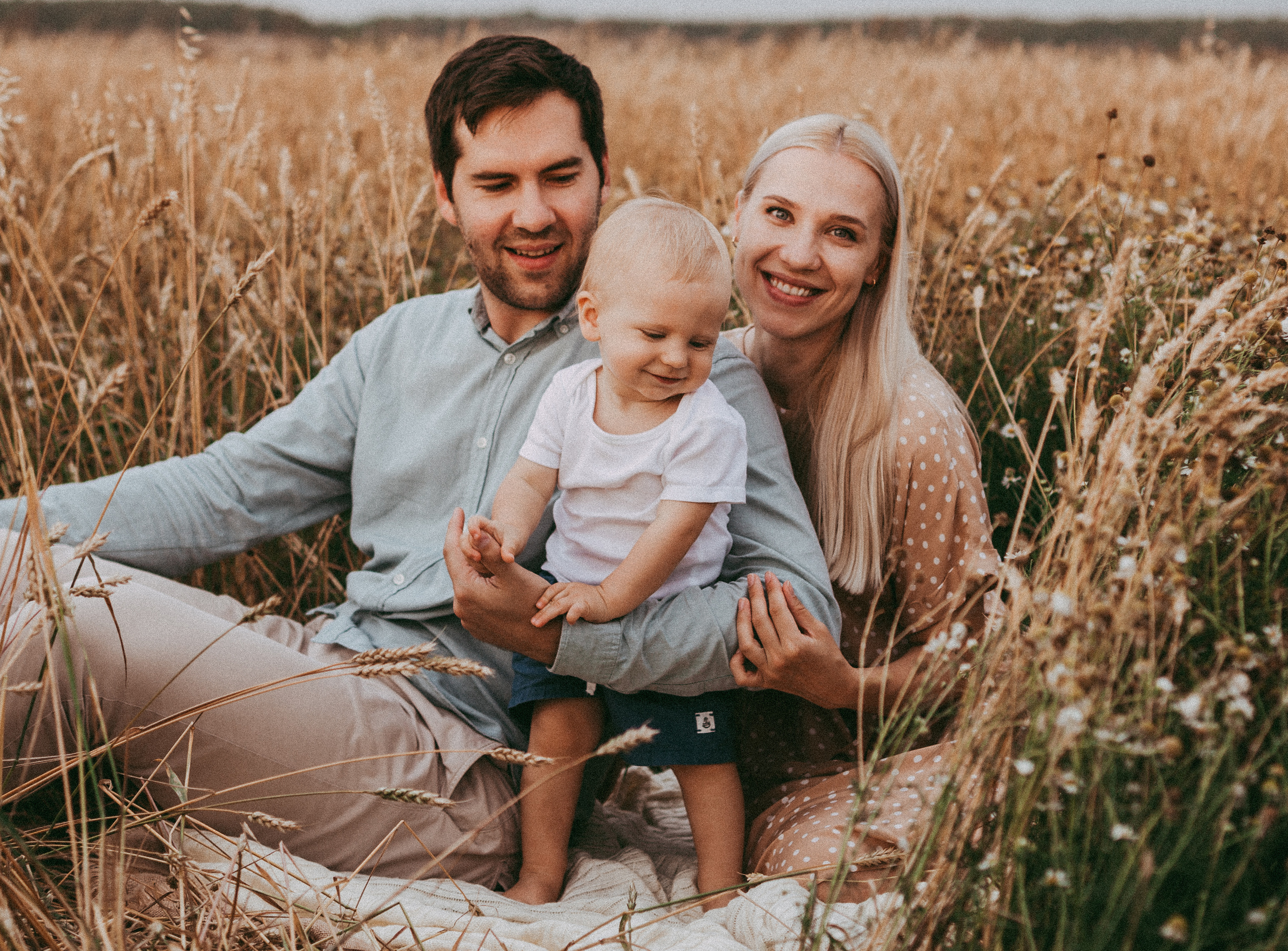 Золотые колосья. Детский и семейный фотограф, Newborn фотограф новорожденных г. Челябинск