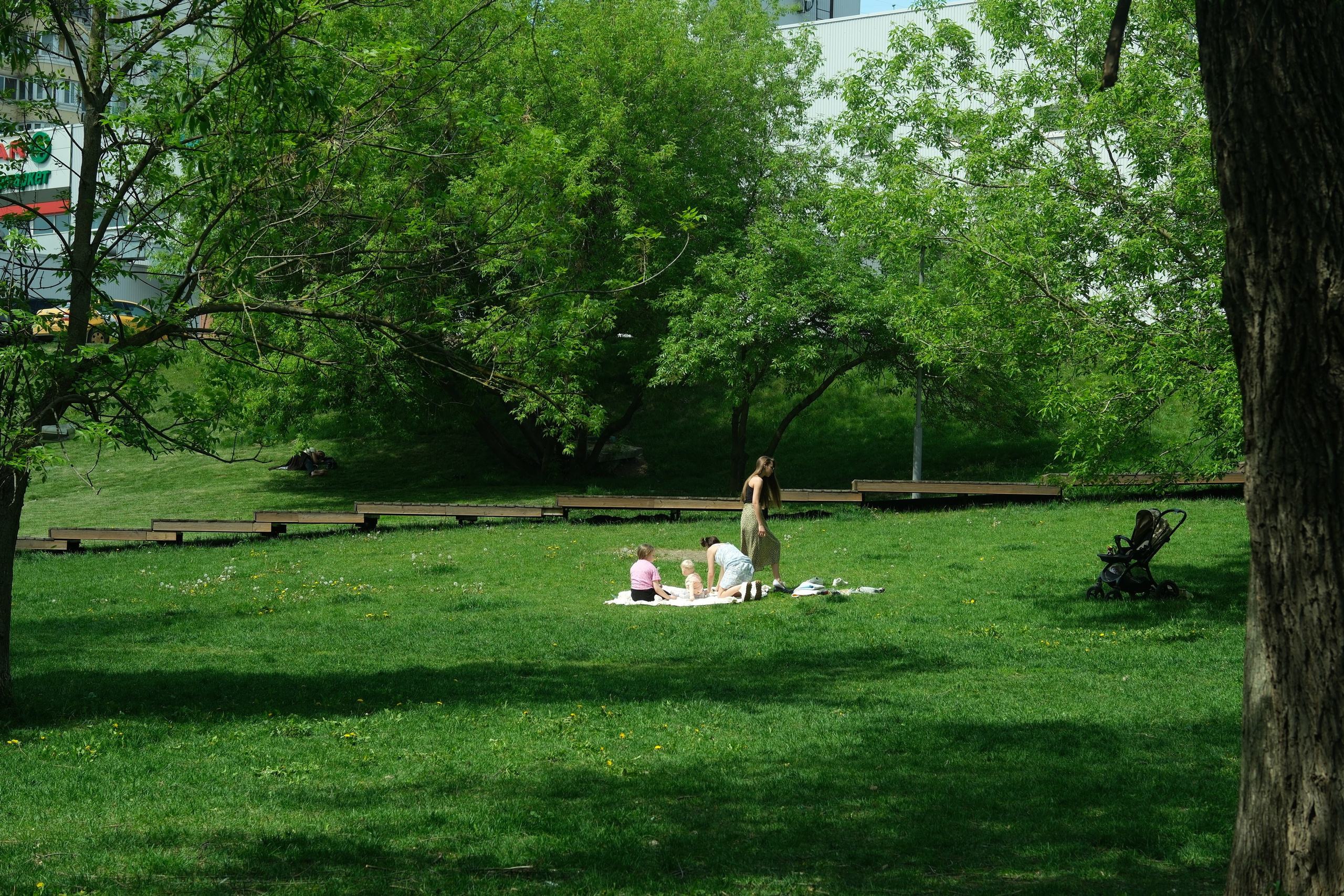 Кировоградские каскадные пруды 2024. Улица, люди, жизнь…