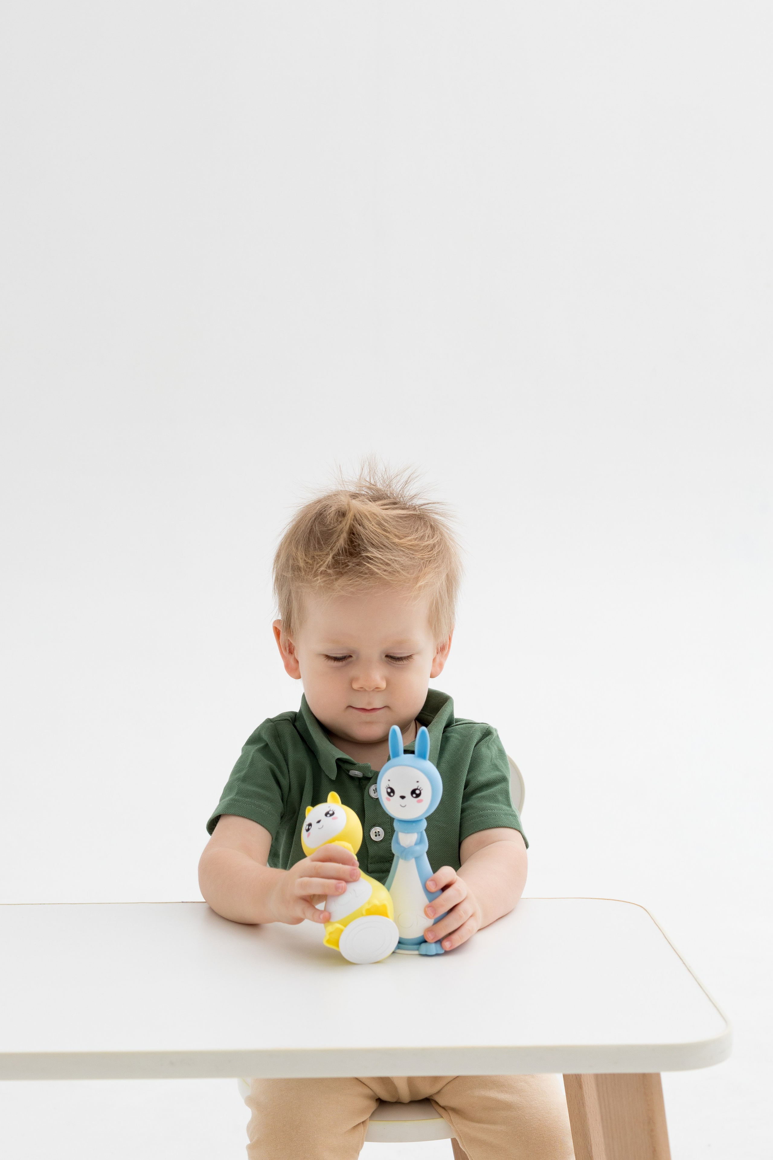 Съемка для детского бренда berttoys. Детский и контент фотограф Надя Волкова Санкт-Петербург