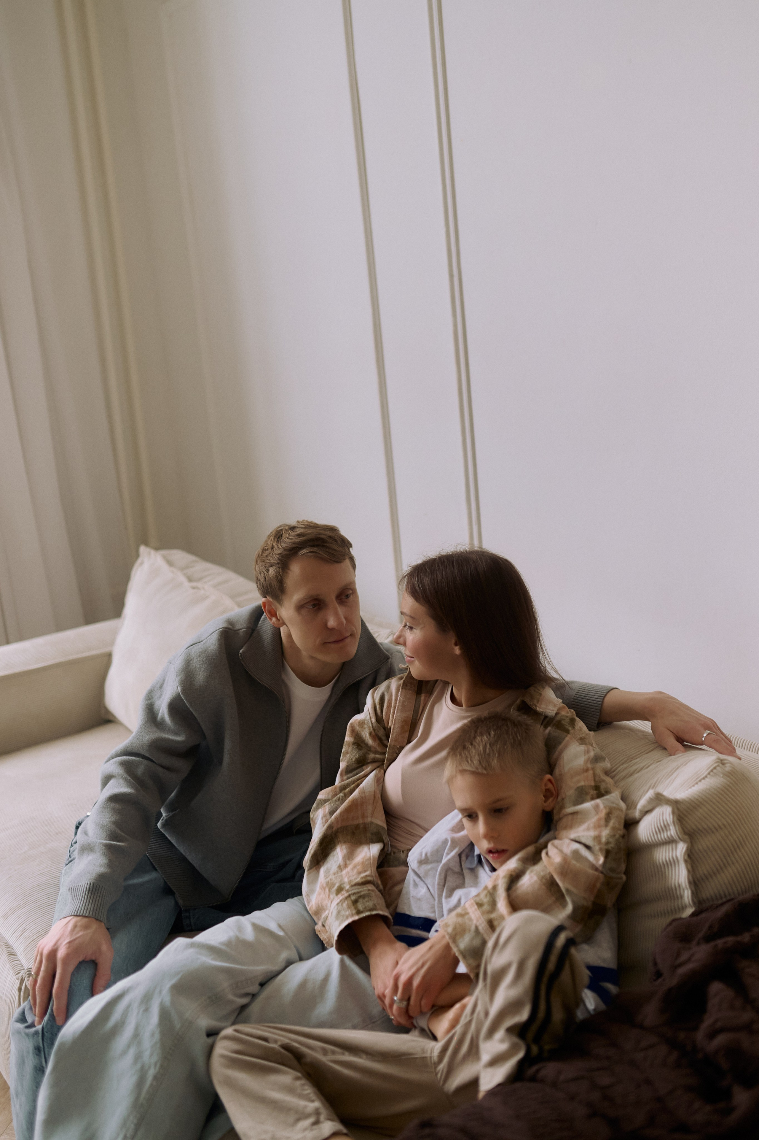 Артём, Юля и Мирослав. Семейный и свадебный lifestyle-фотограф в Москве Мария Петрова