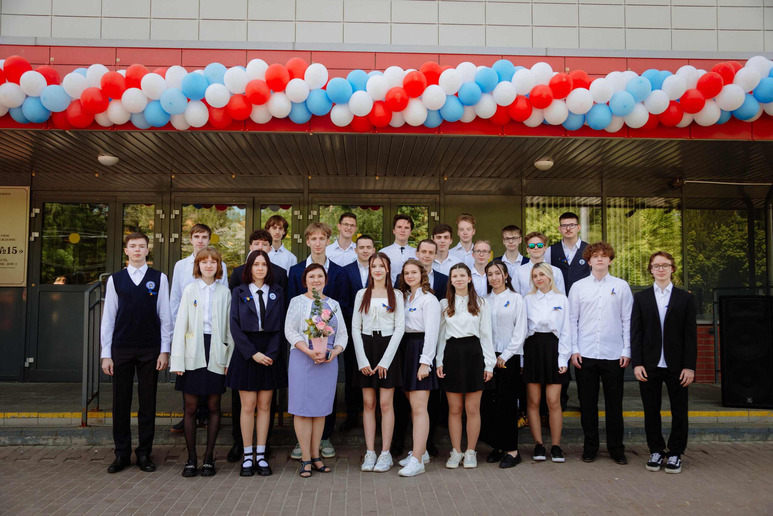 Последний звонок 2024 (2 часа фотосъемки). Профессиональный фотограф Надежда Антонова