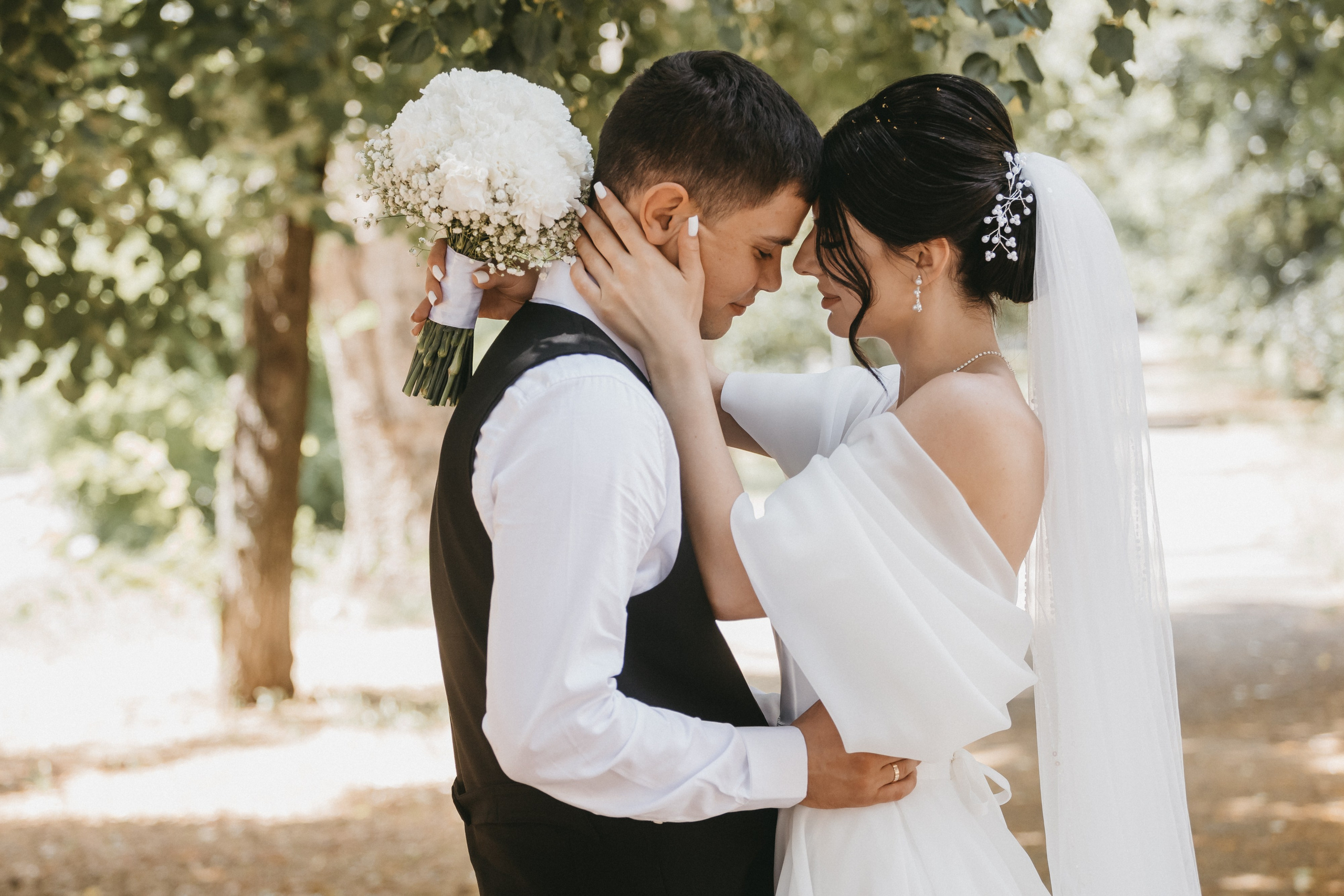 Свадебная прогулка. Свадебный и семейный фотограф Луганск, Ростов, Краснодар Роман Мацнев