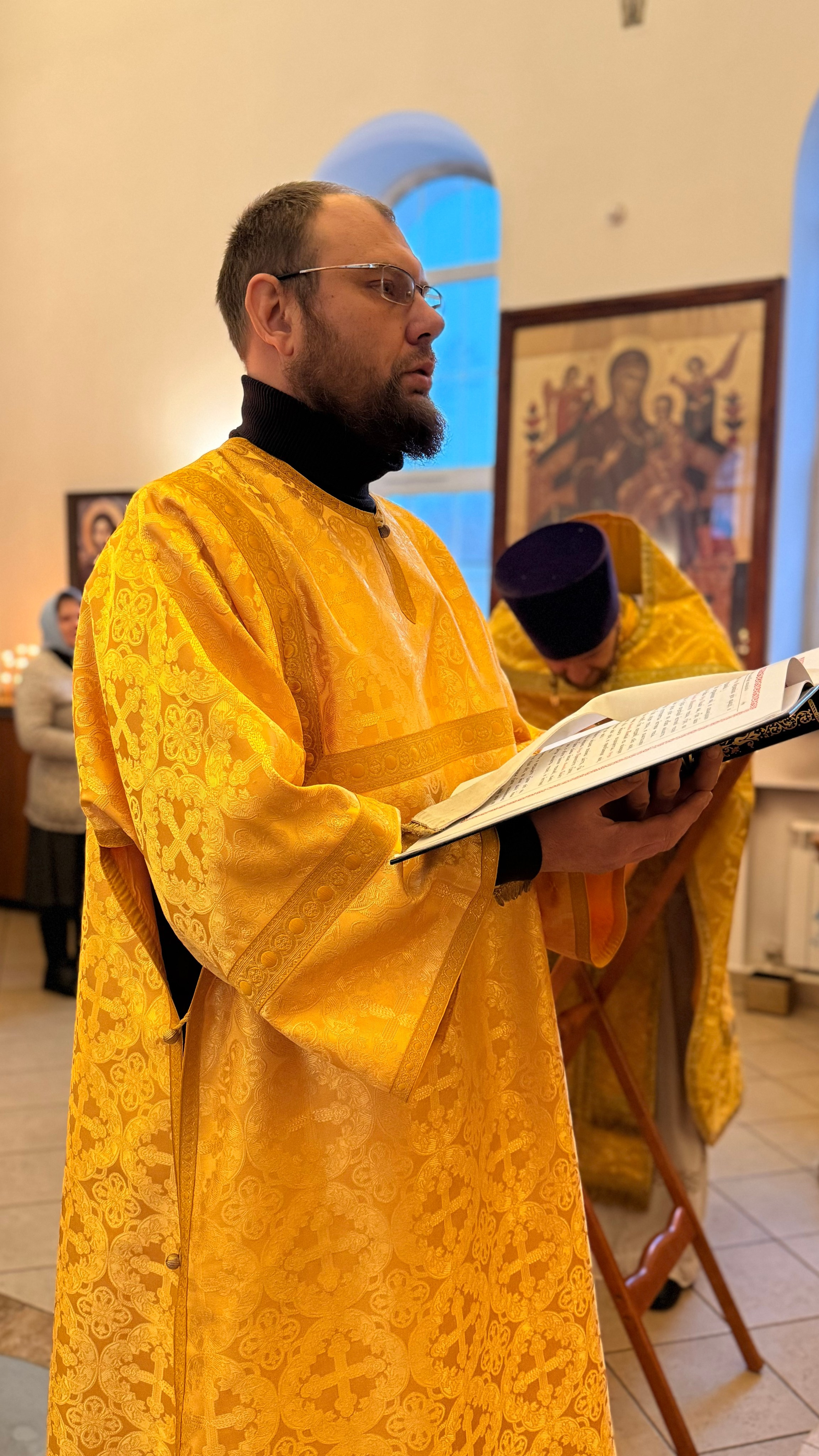 Божественная литургия в храме Нечаянной Радости. Саратовское Юго-Западное благочиние