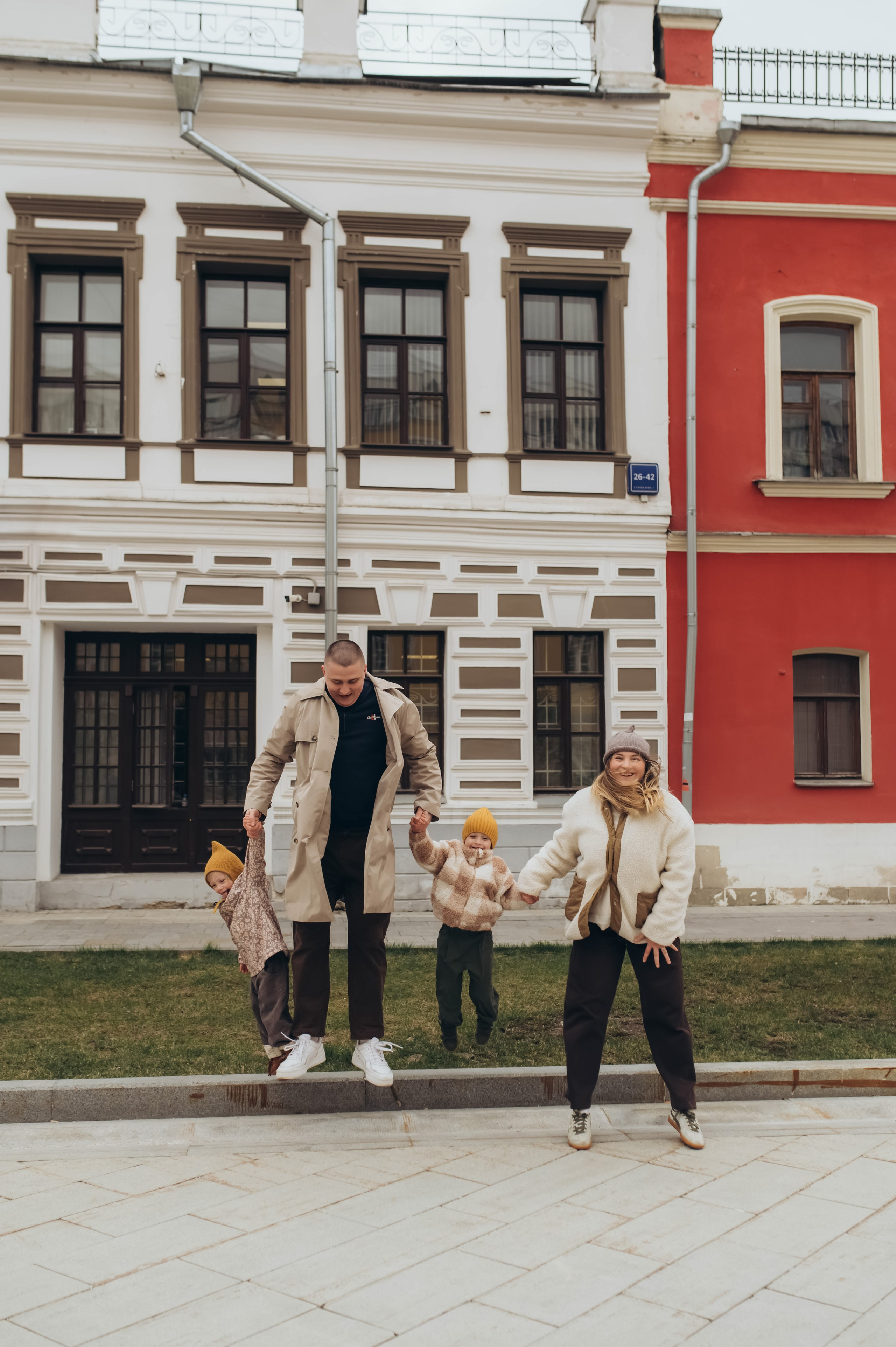 Городские забавы. Семейный и портретный фотограф Надежда Вылку