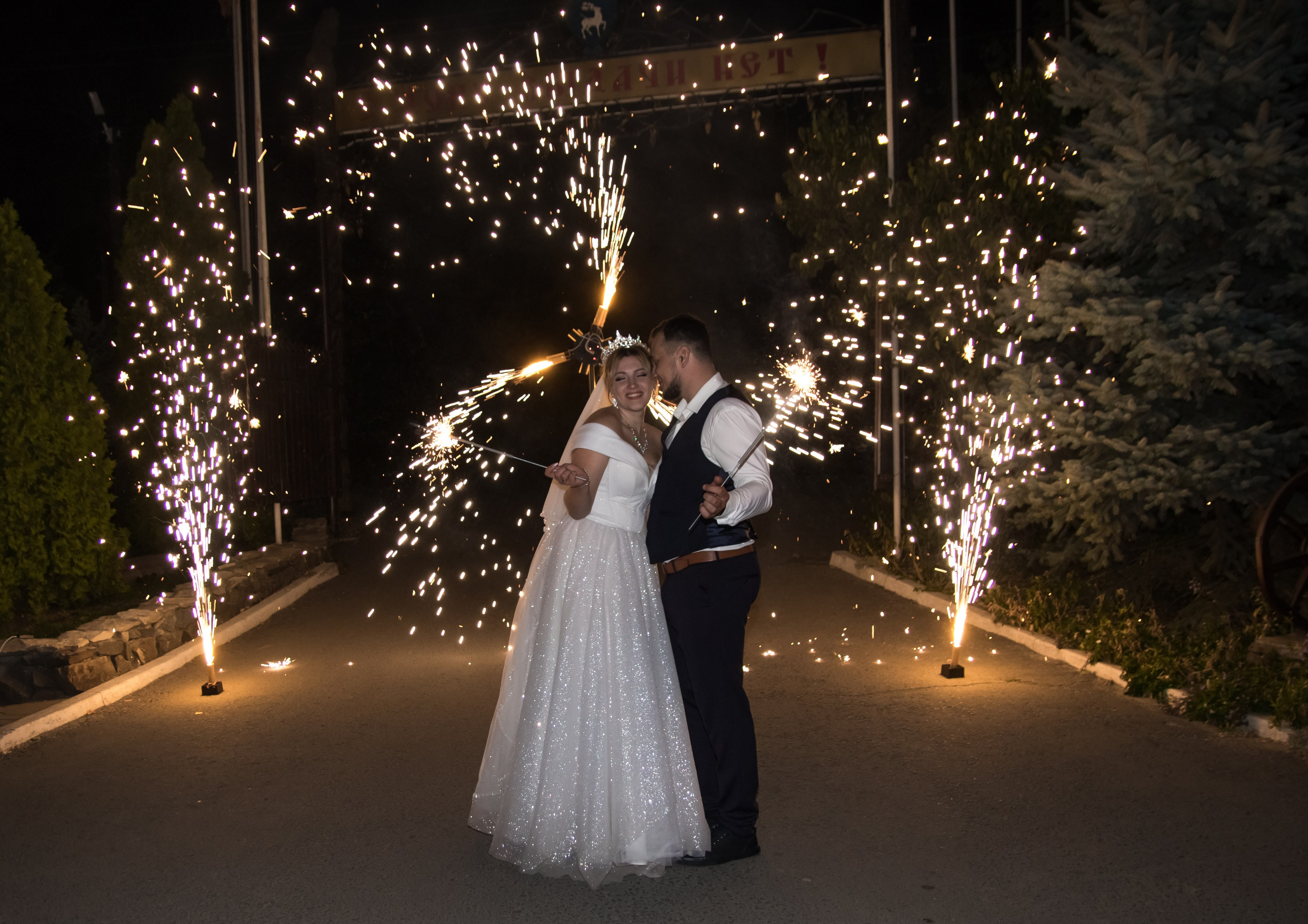 Фотографы. Организатор праздников. Ведущая Марина Гребенникова