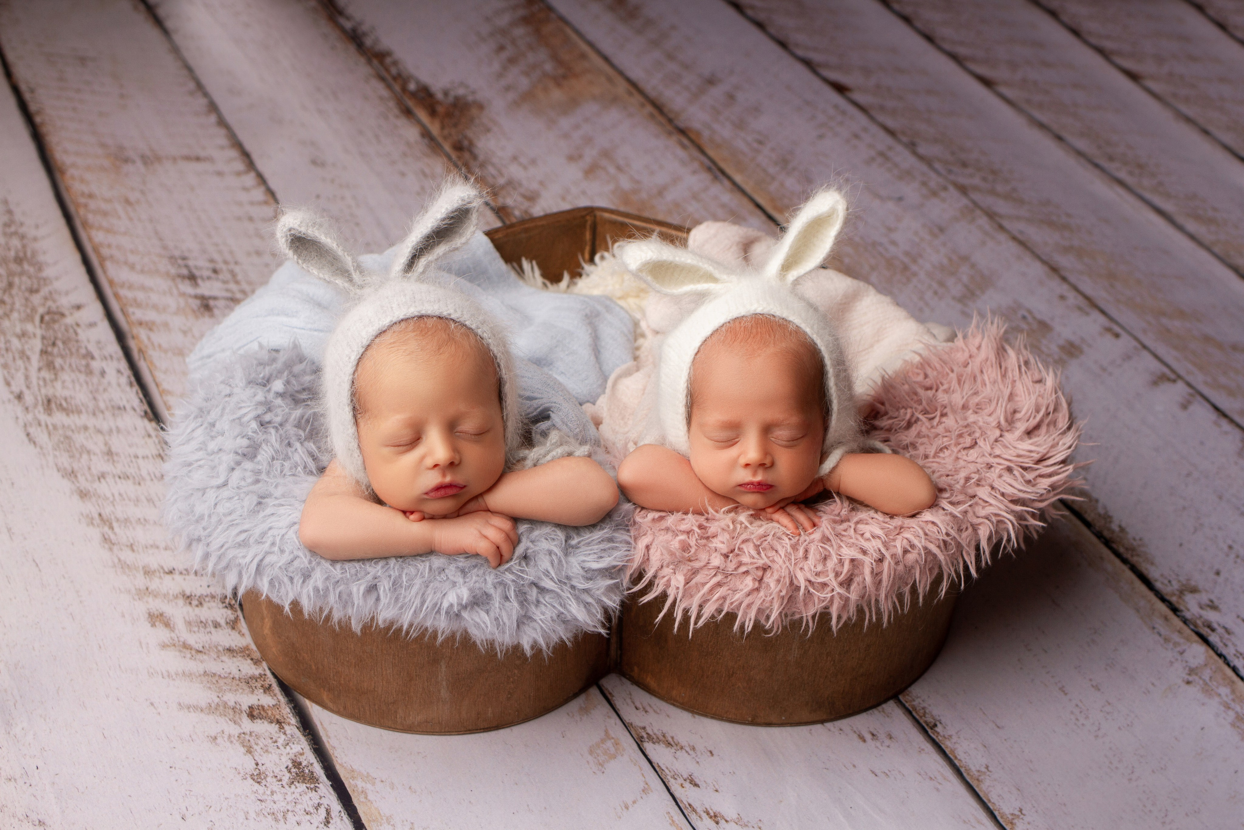 Двойня. Newborn фотограф в Москве — Фотофеи. Съемка новорожденных и детей до года