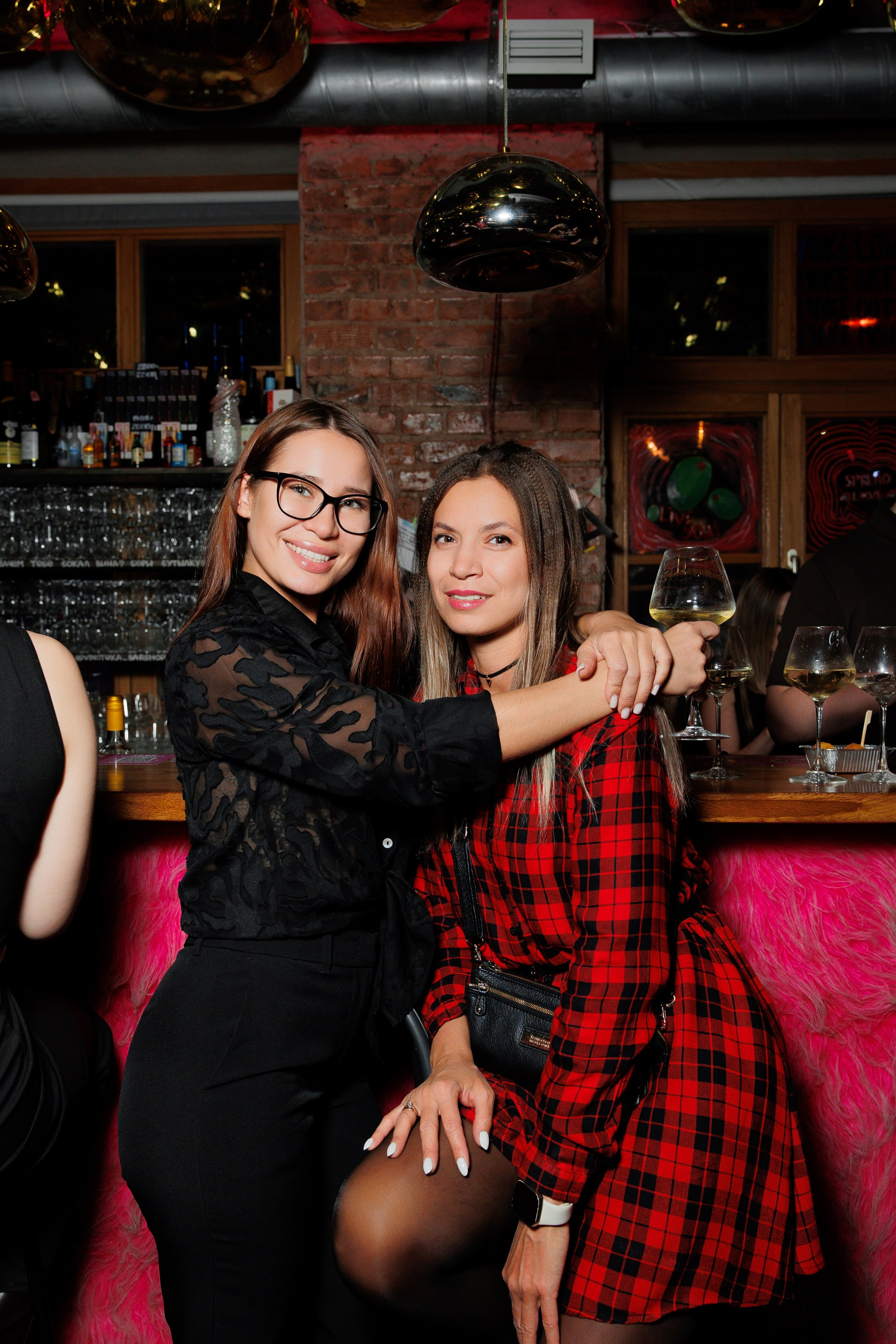 ВИНОТЕКА — 8 МАРТА. СВОИ. ФОТООТЧЕТЫ-СОБЫТИЯ-МЕСТА