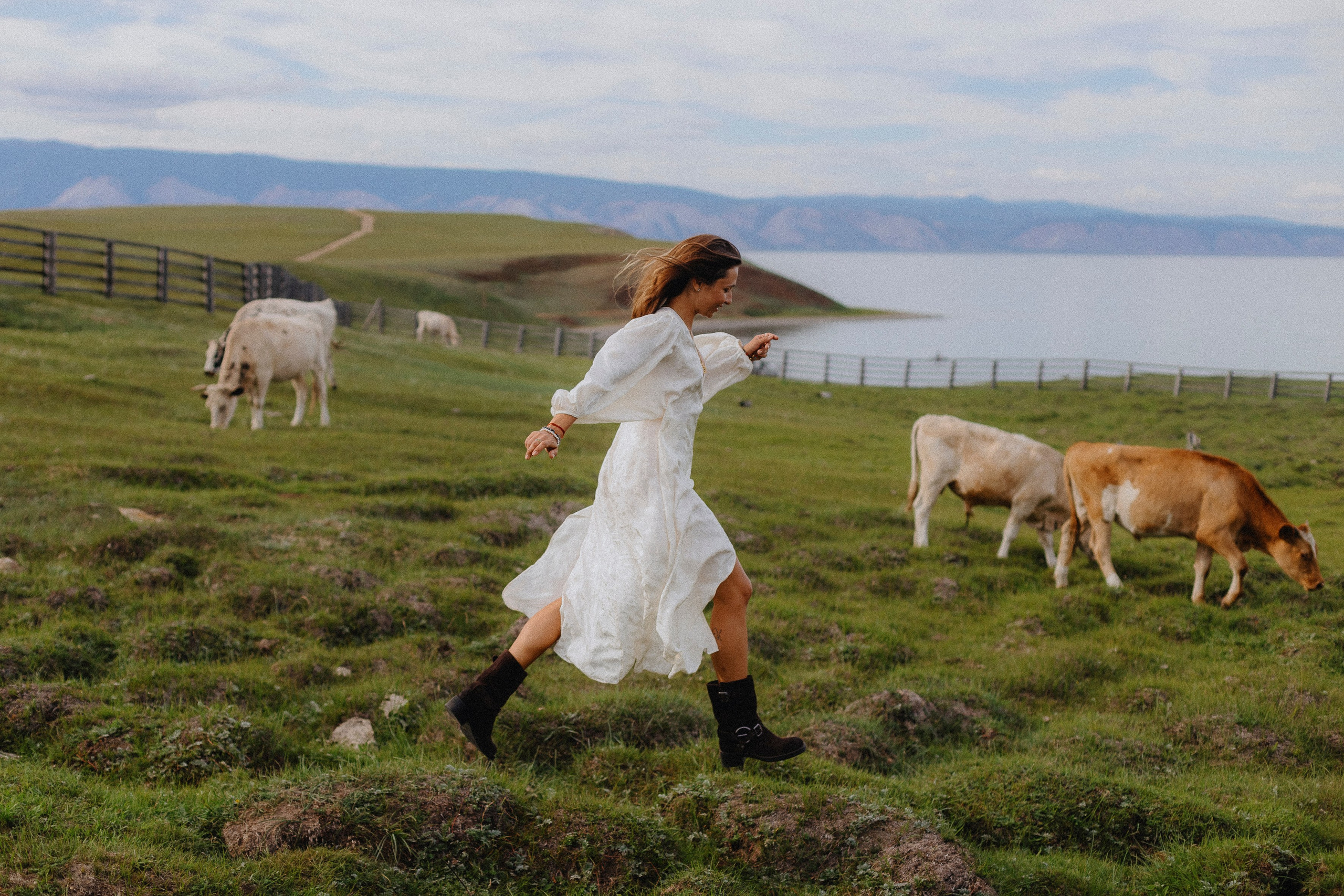 Степные ветры. Фотограф Ольхон/ Индия, Регина