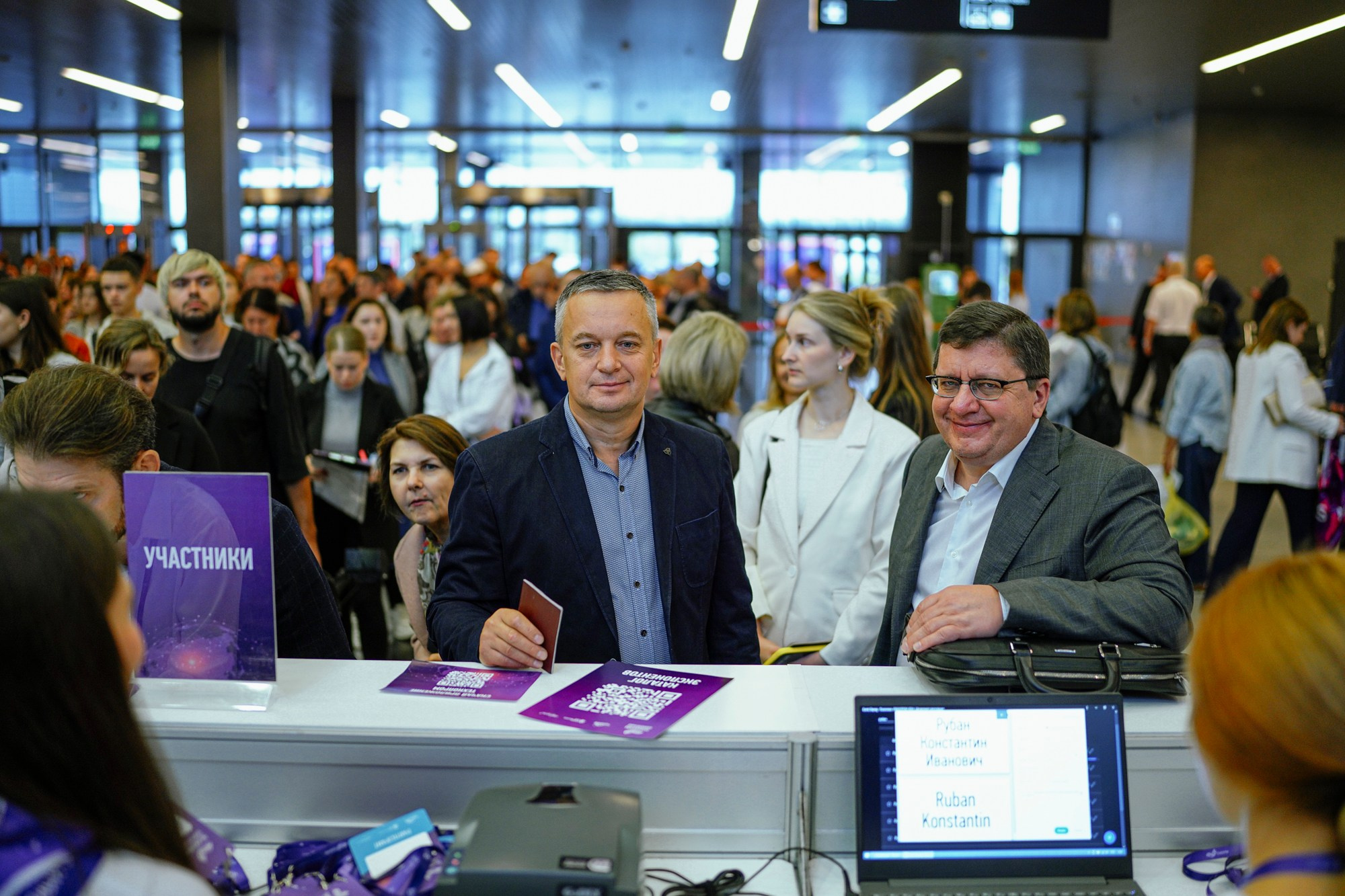 Технопром 2024. #фотокаквкино | Фотографирую людей