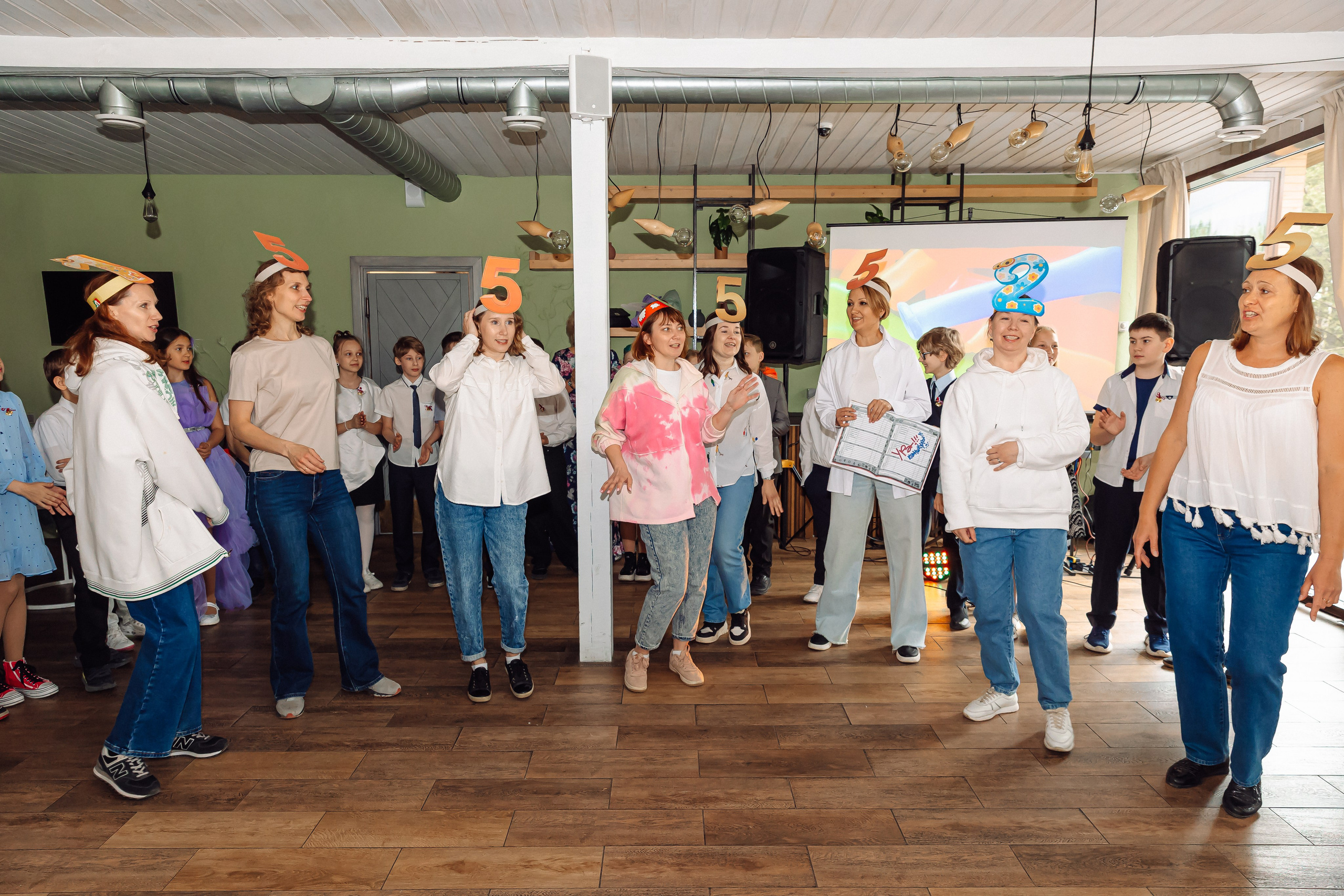 Выпускной и Последний Звонок 4 класс. Фотограф Евгения Улаз