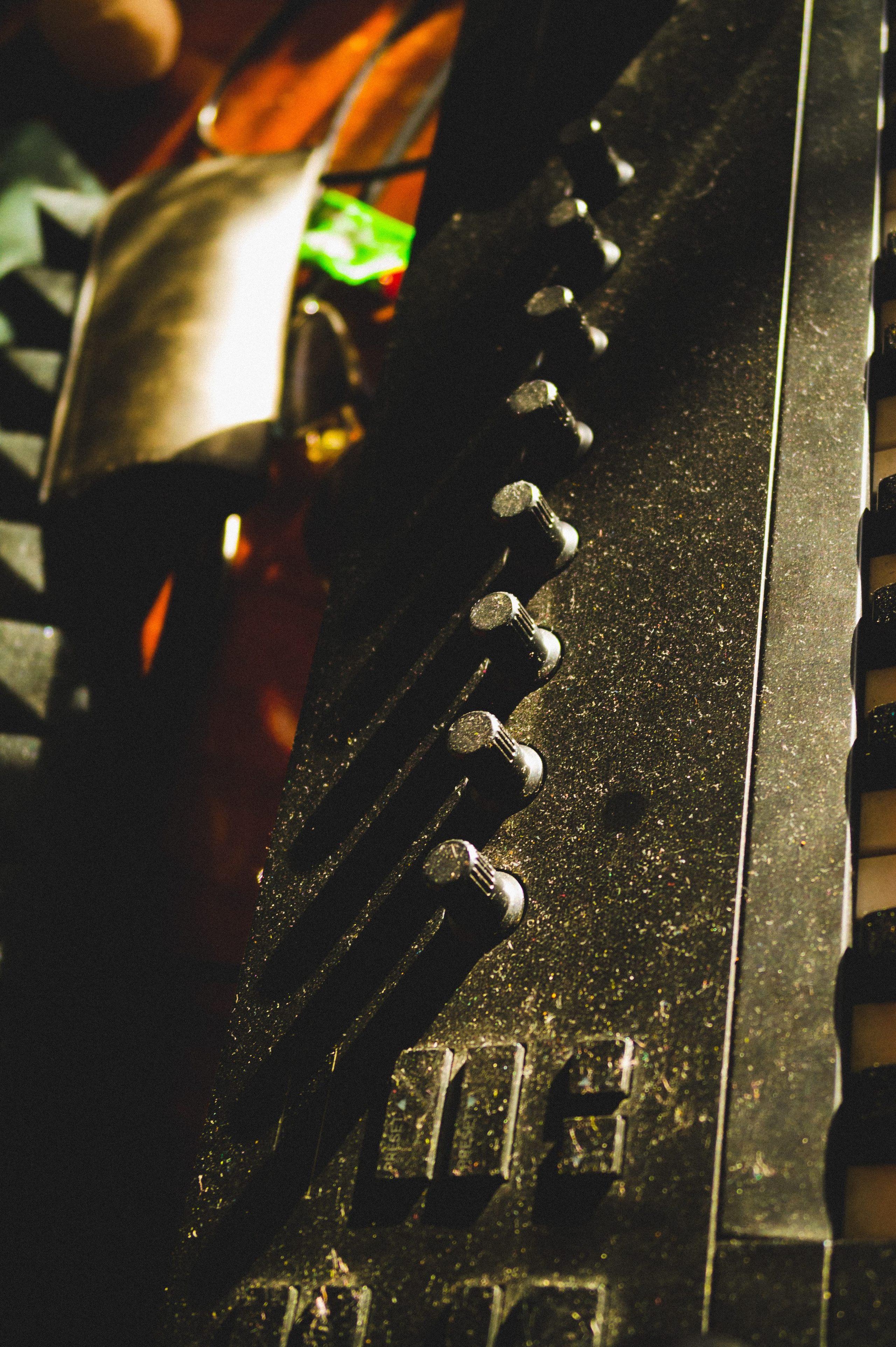 Ноябрь 2025. Den Mirov — Фотограф, Музыкант